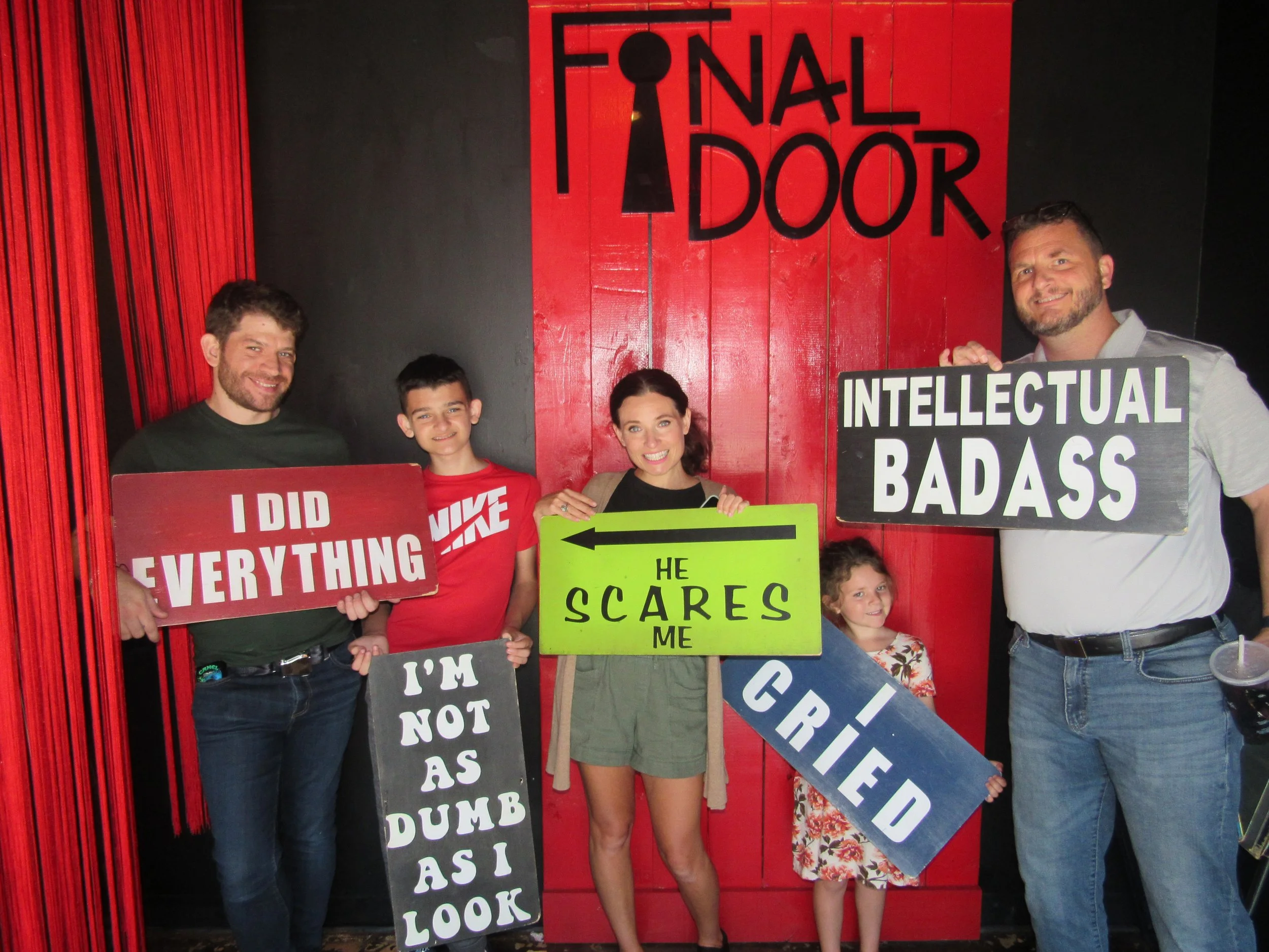 the-final-door-escape-room-columbia-sc-team-photos-10-21-23 (1).JPG