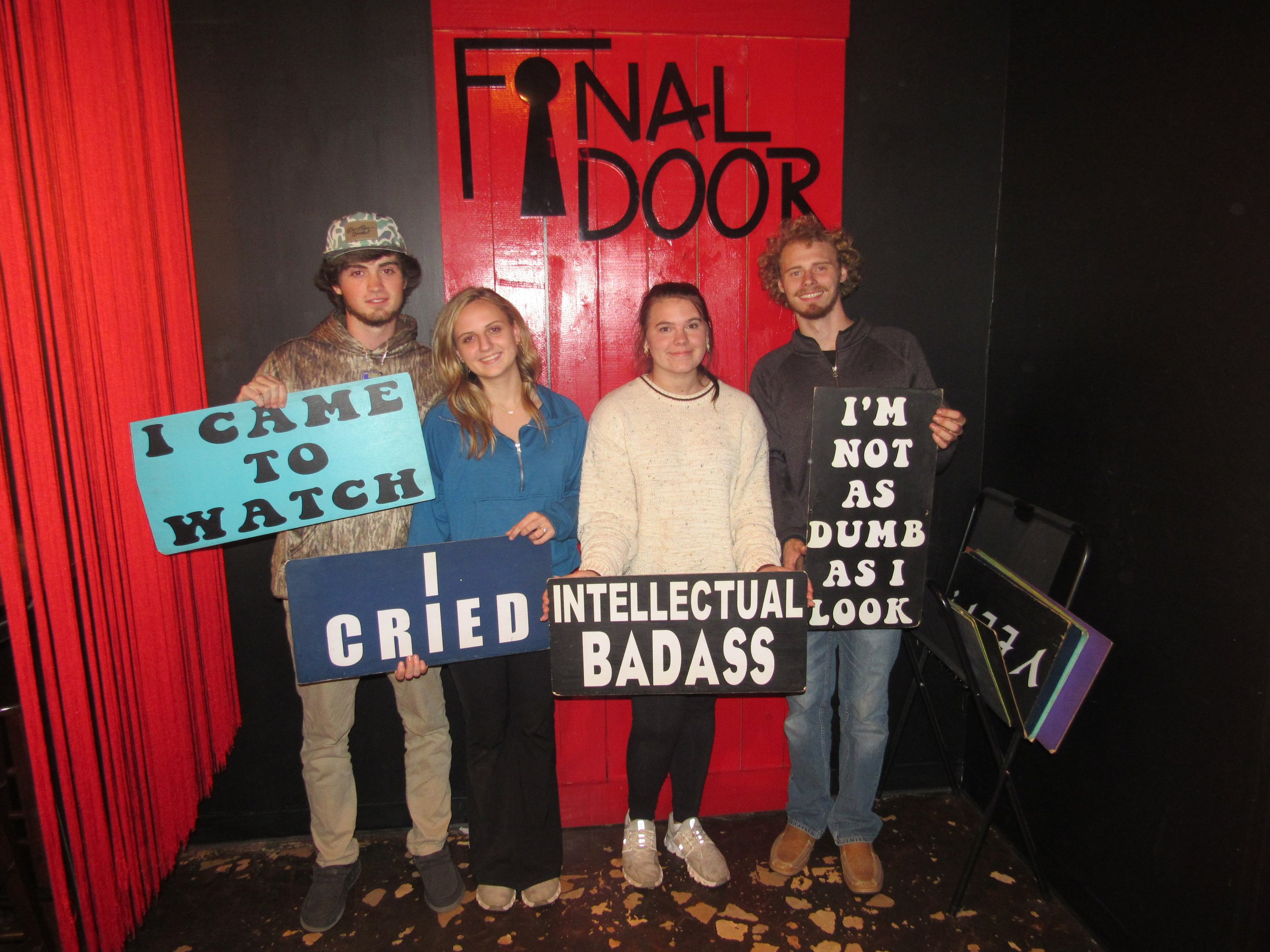 the-final-door-escape-room-columbia-sc-team-photos-10-21-23 (21).JPG