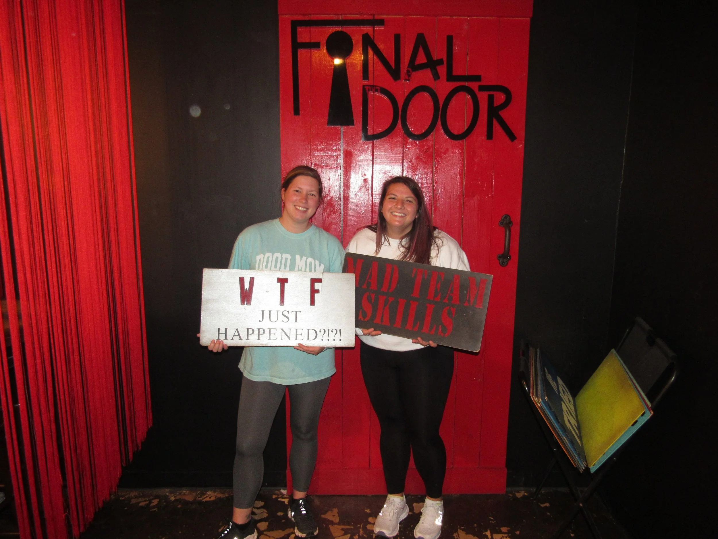 the-final-door-escape-room-columbia-sc-team-photos-10-24-23 (3).JPG