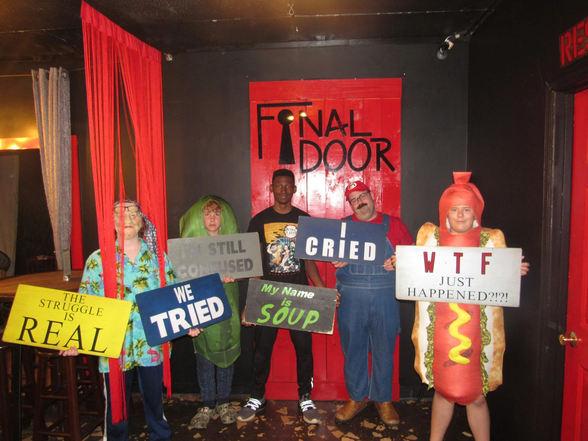 the-final-door-escape-room-columbia-sc-team-photos-10-28-23 (11).JPG