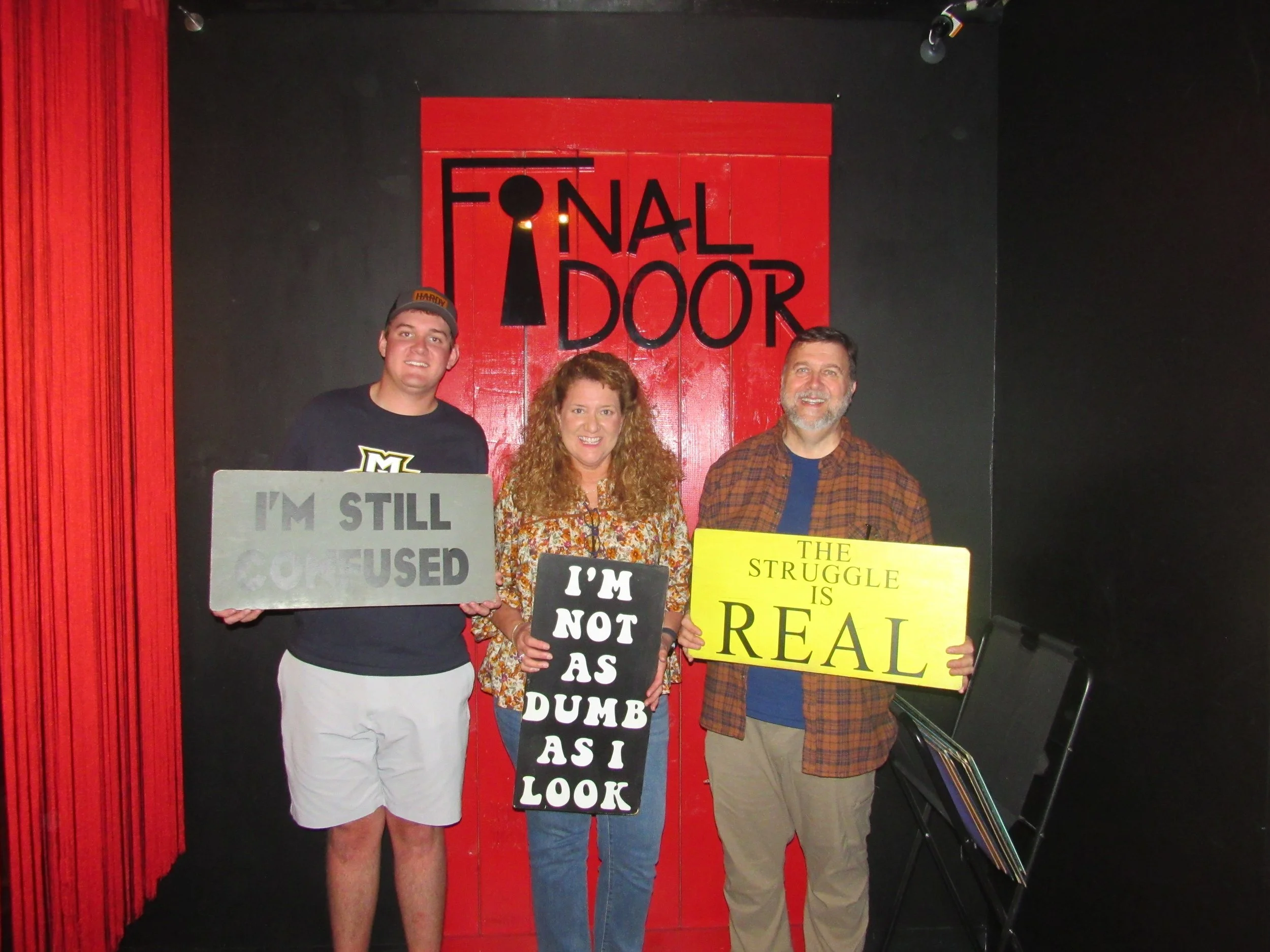 the-final-door-escape-room-columbia-sc-team-photos-10-28-23 (14).JPG