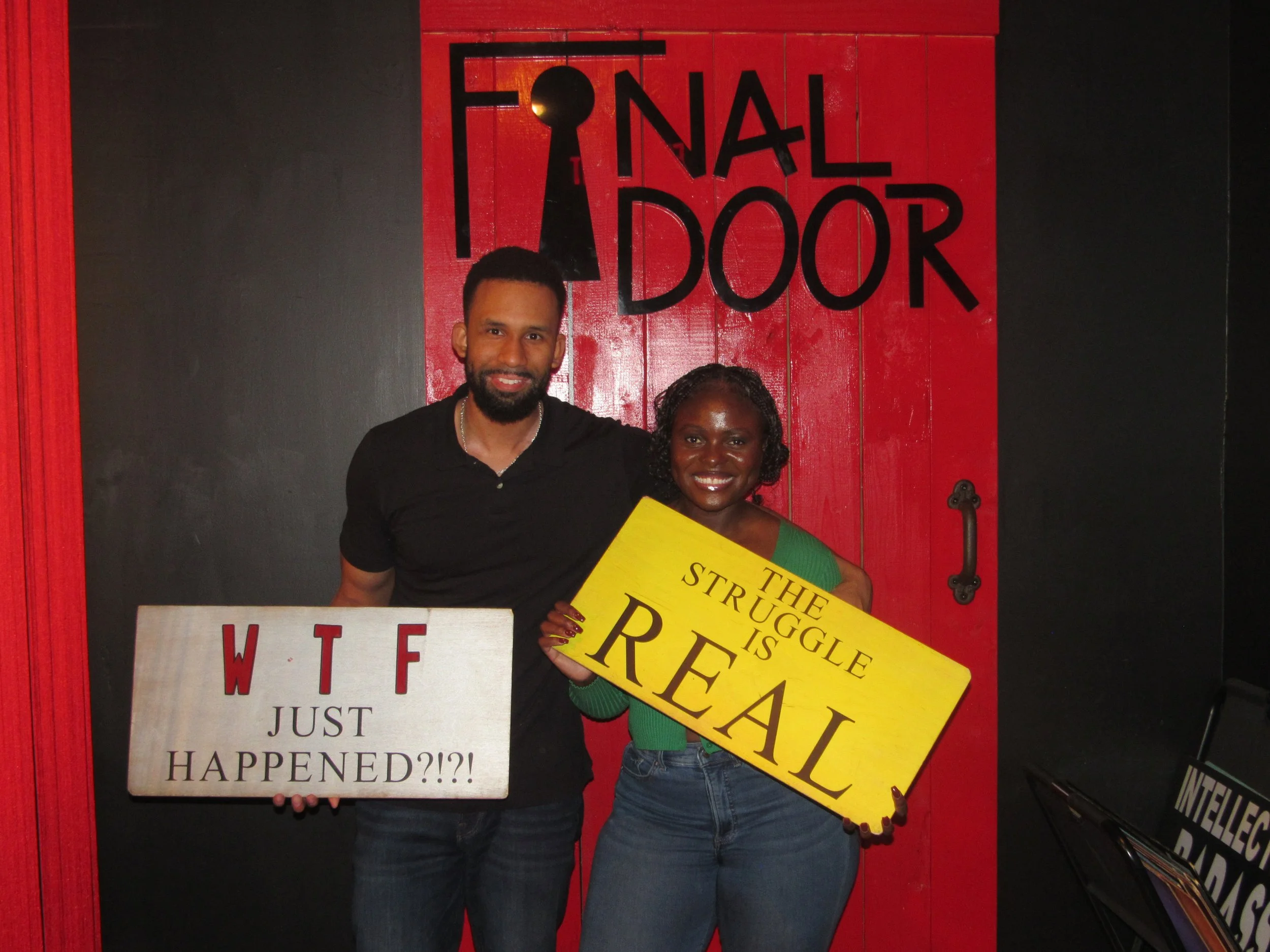 the-final-door-escape-room-columbia-sc-team-photos-10-28-23 (16).JPG