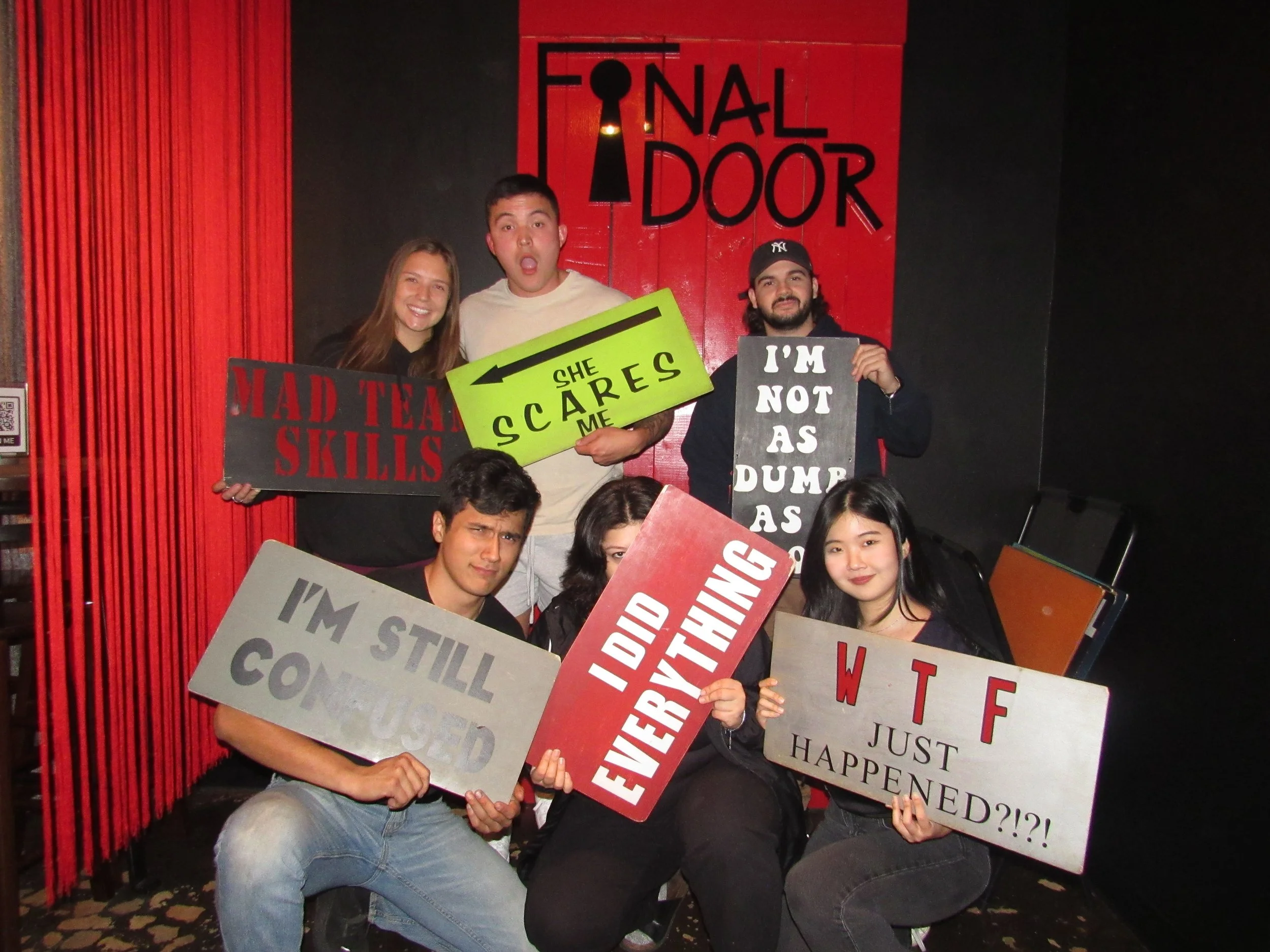 the-final-door-escape-room-columbia-sc-team-photos-11-03-23 (5).JPG