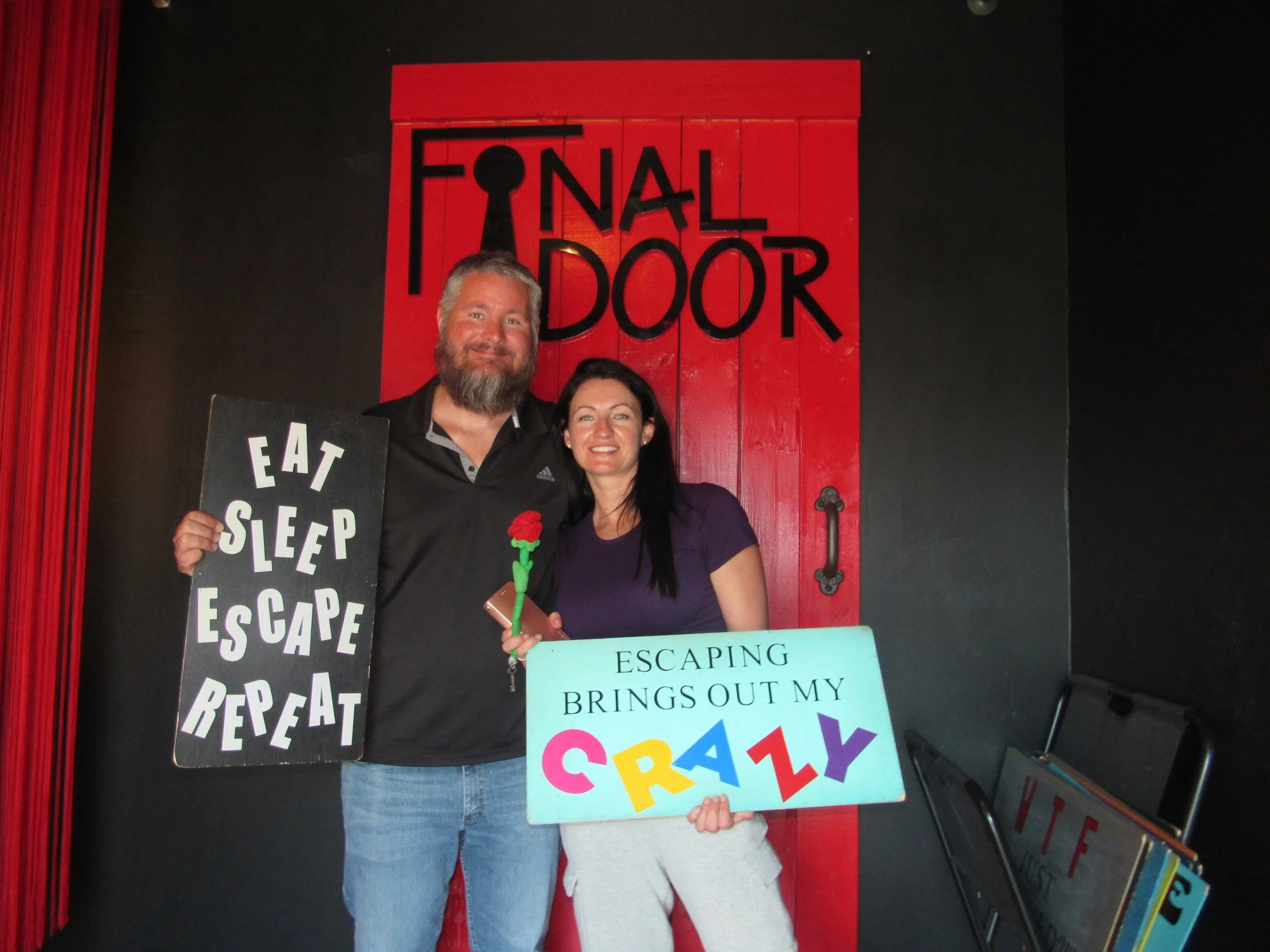 the-final-door-escape-room-columbia-sc-team-photos-11-06-23 (1).JPG