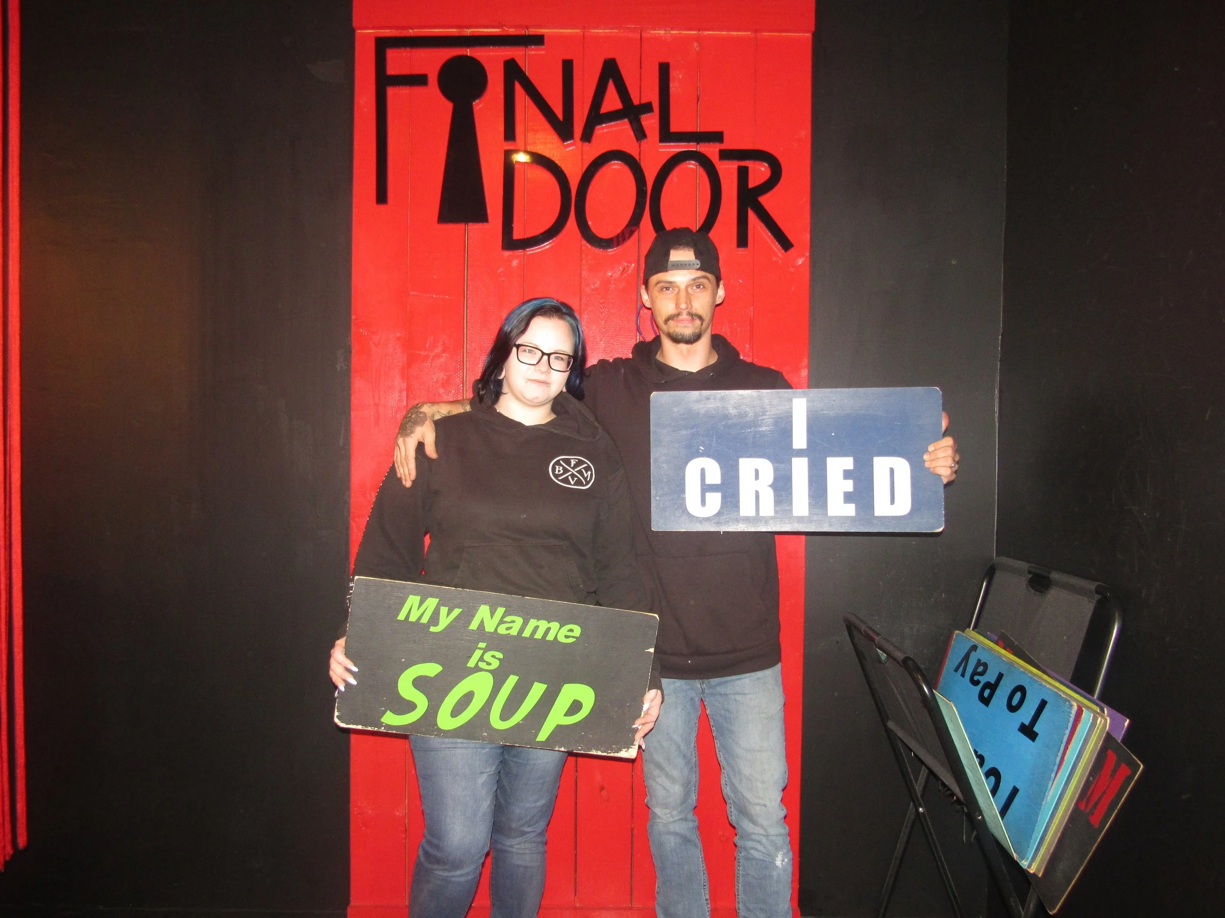 the-final-door-escape-room-columbia-sc-team-photos-11-17-23 (10).JPG