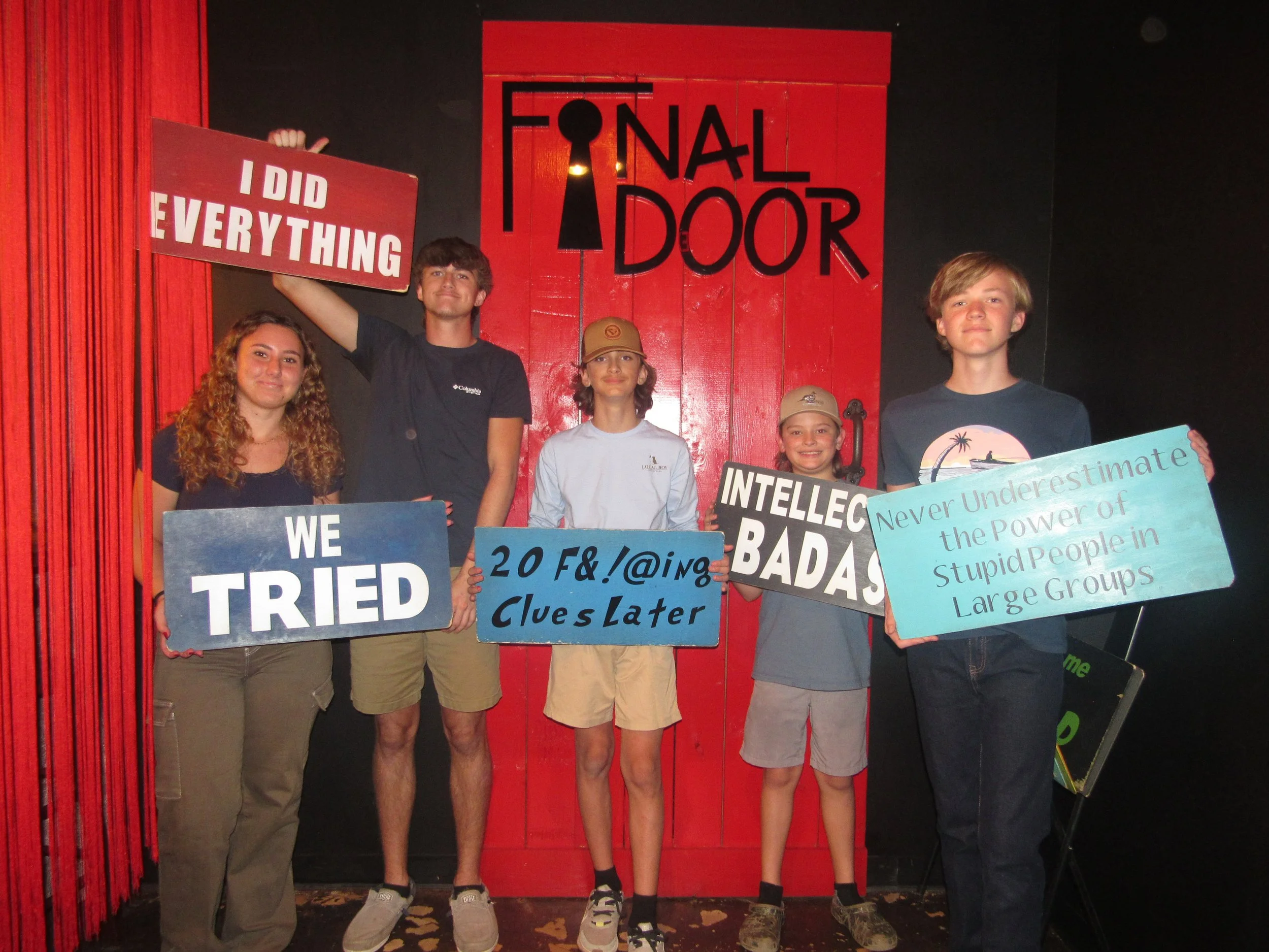 the-final-door-escape-room-columbia-sc-team-photos-11-18-23 (10).JPG