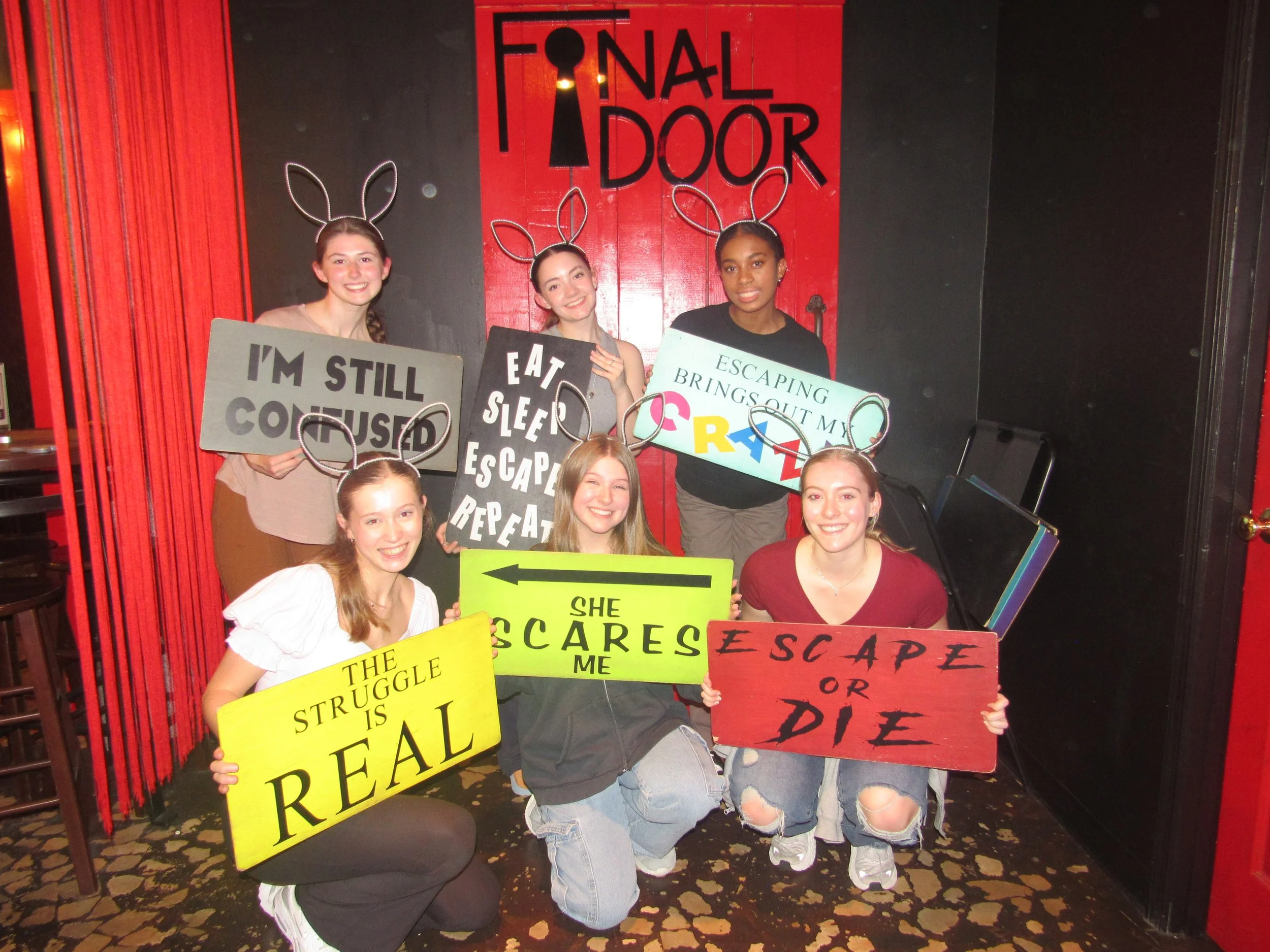 the-final-door-escape-room-columbia-sc-team-photos-11-18-23 (15).JPG