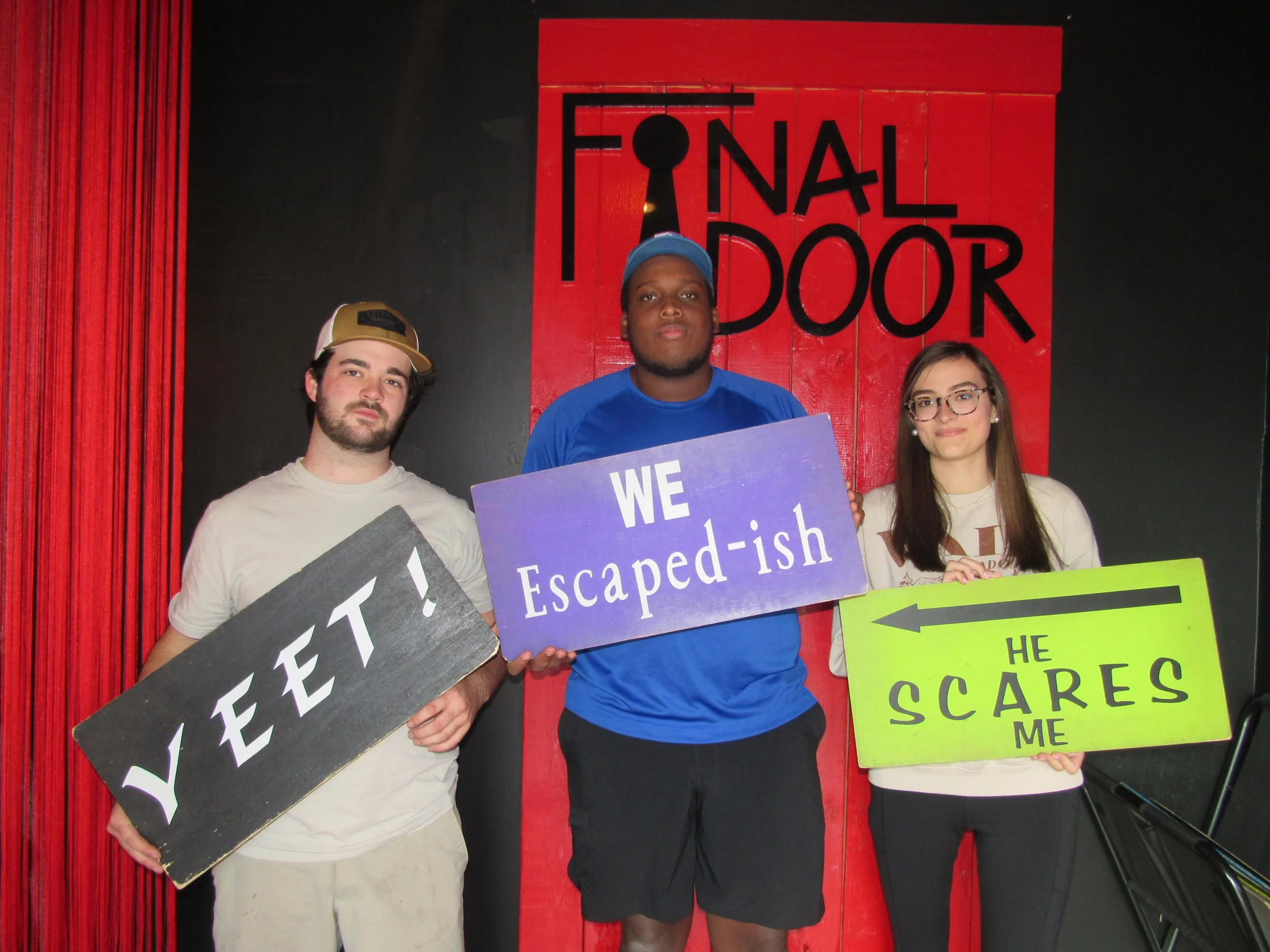 the-final-door-escape-room-columbia-sc-team-photos-11-25-23 (3).JPG