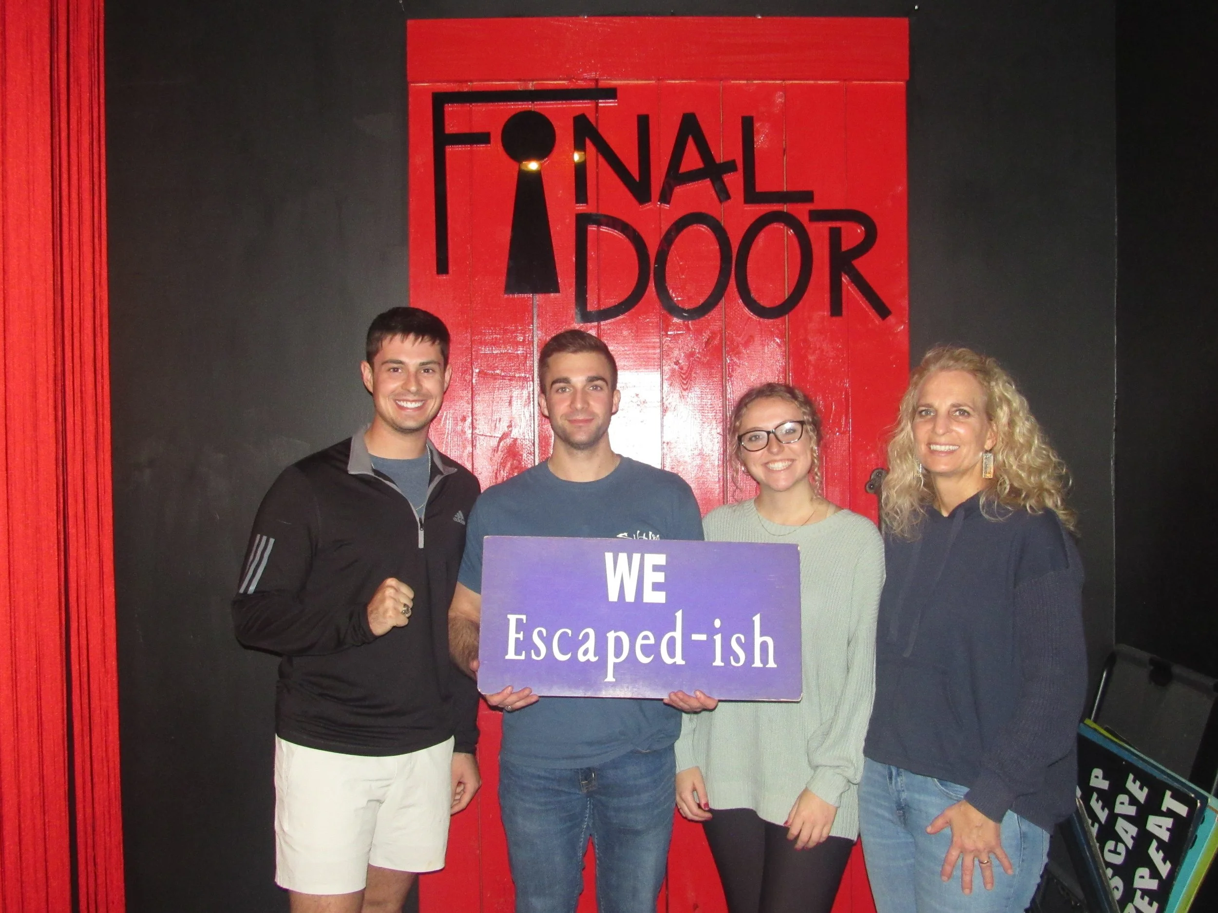 the-final-door-escape-room-columbia-sc-team-photos-11-21-23 (2).JPG