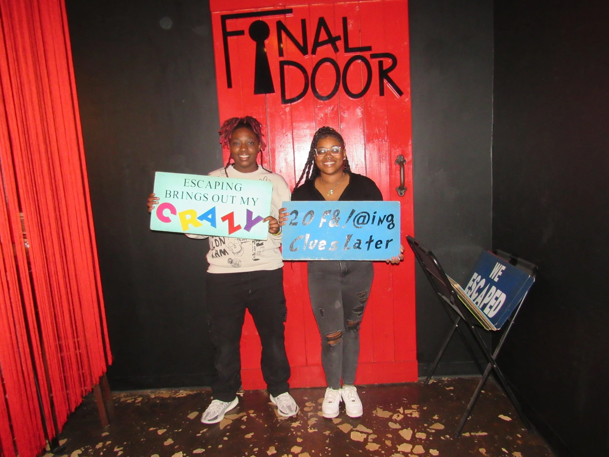 the-final-door-escape-room-columbia-sc-team-photos-11-29-23 (7).JPG