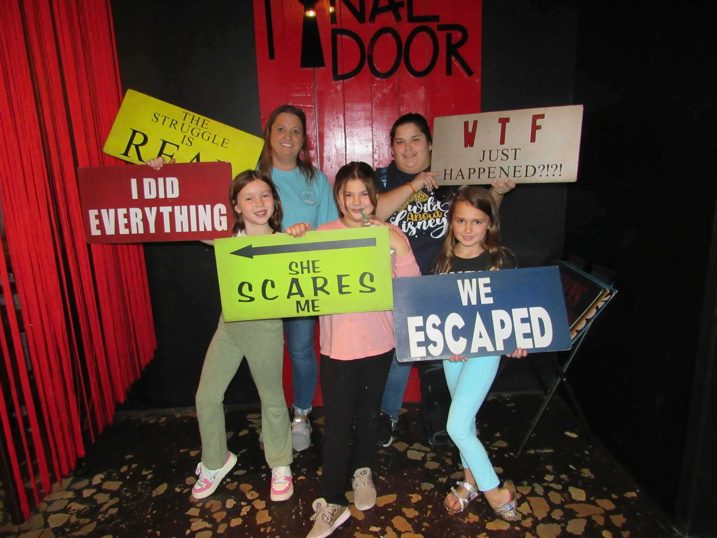 the-final-door-escape-room-columbia-sc-team-photos-12-02-23 (1).JPG