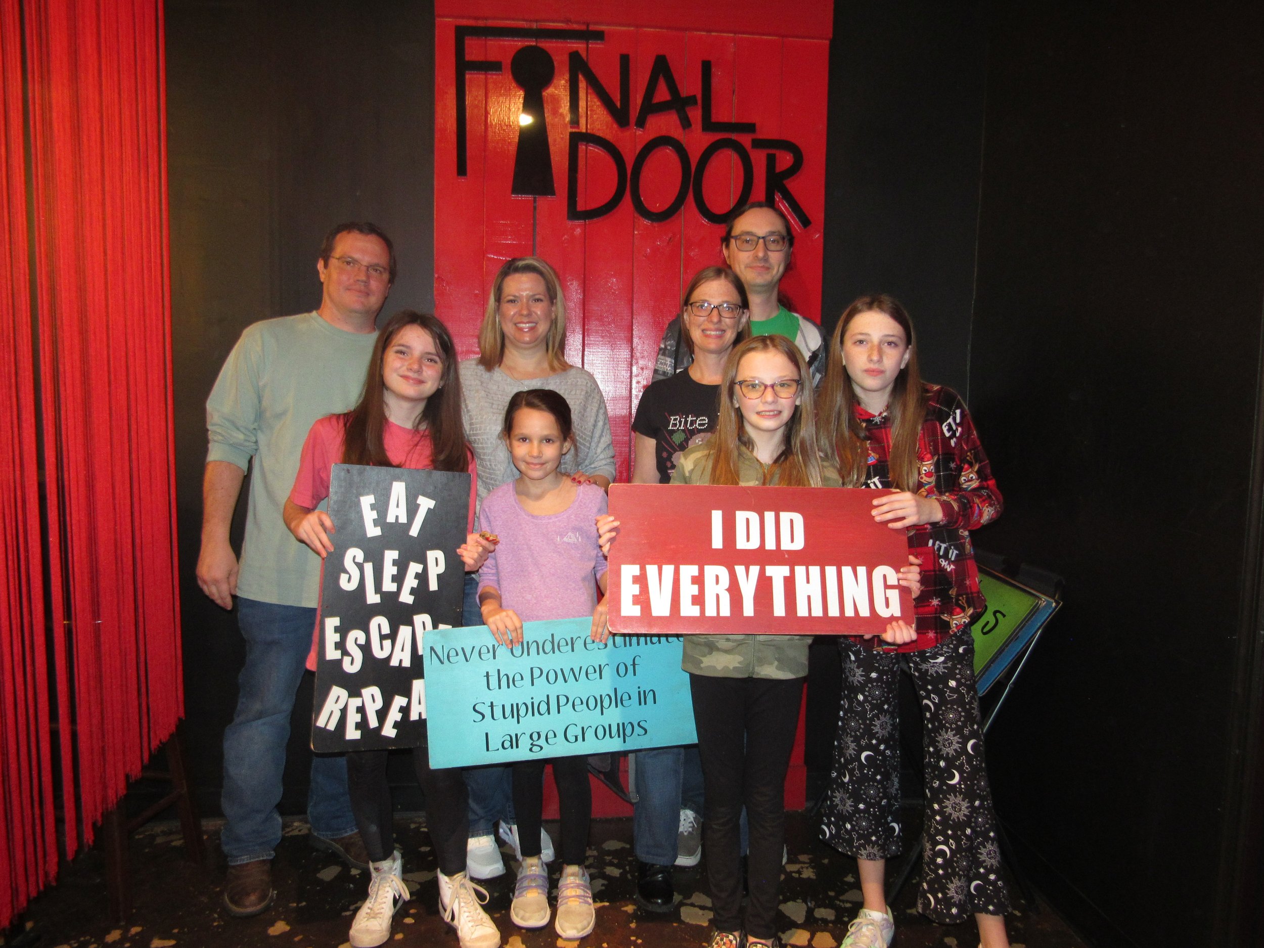 the-final-door-escape-room-columbia-sc-team-photos-12-02-23 (19).JPG