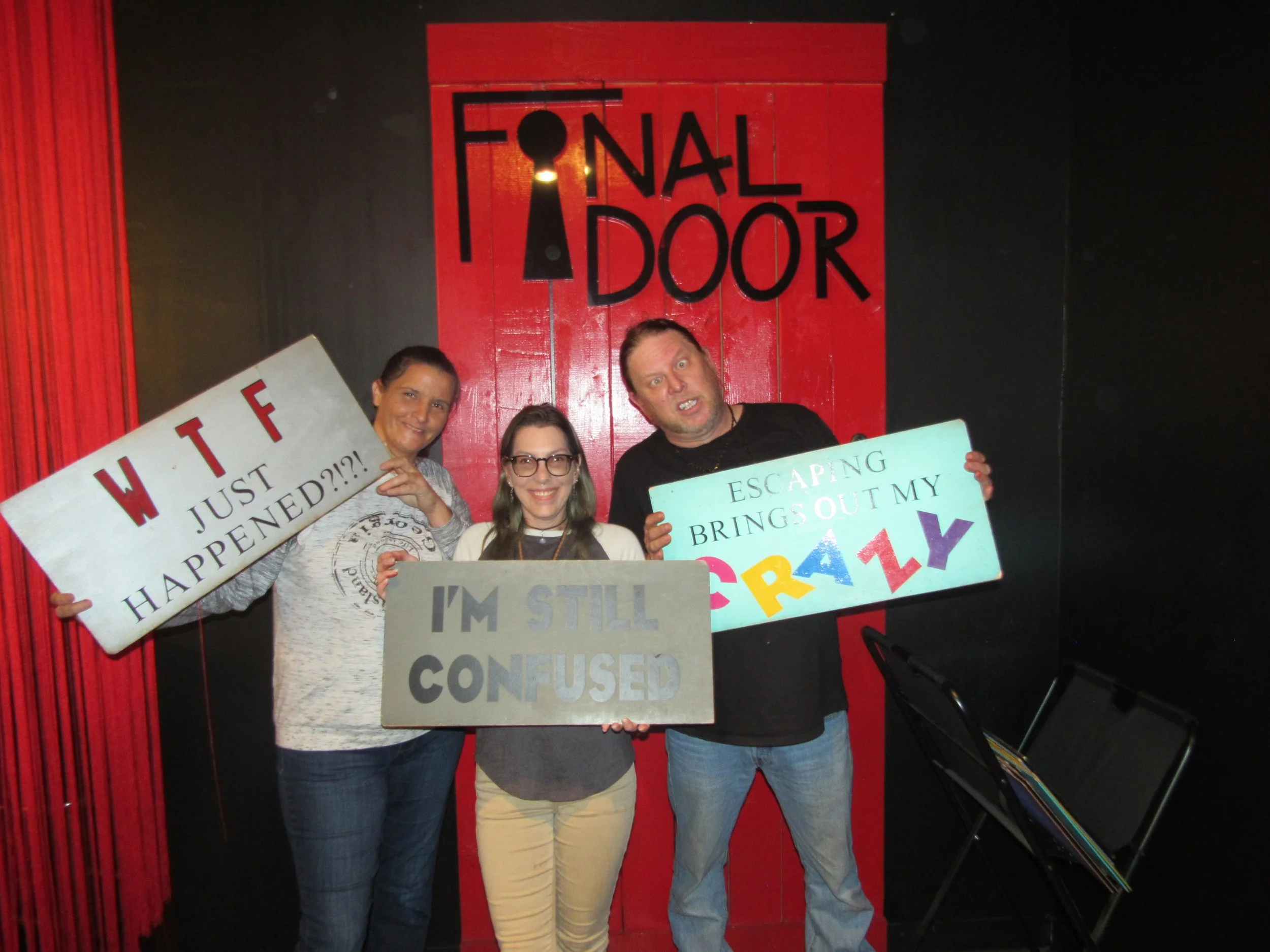 the-final-door-escape-room-columbia-sc-team-photos-12-02-23 (26).JPG