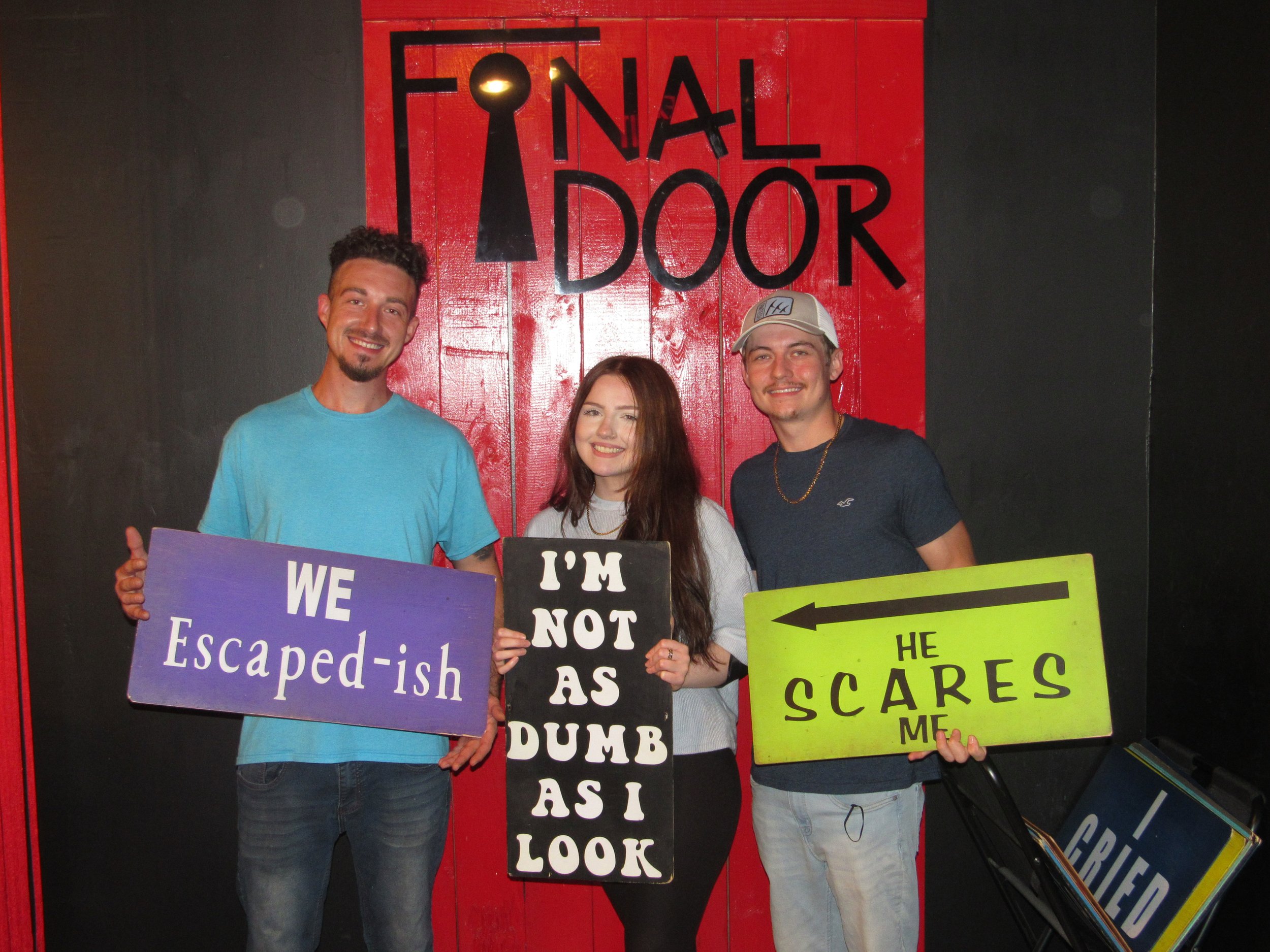 the-final-door-escape-room-columbia-sc-team-photos-12-03-23 (8).JPG