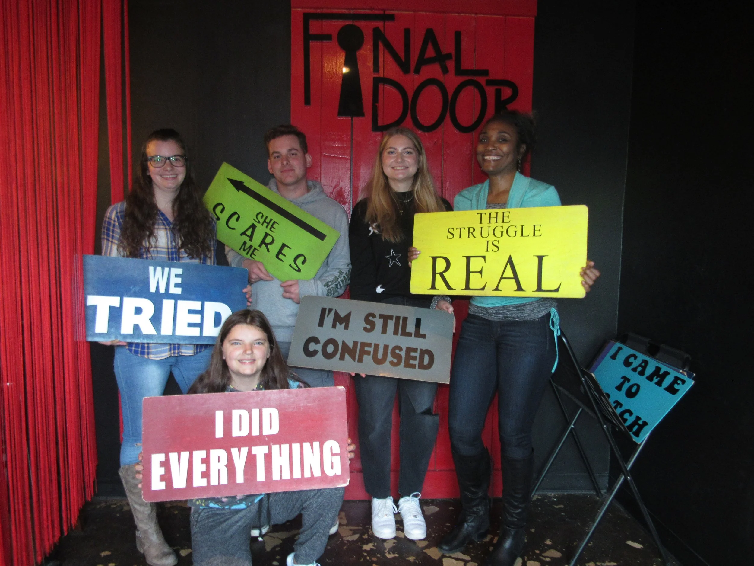the-final-door-escape-room-columbia-sc-team-photos-12-09-23 (6).JPG