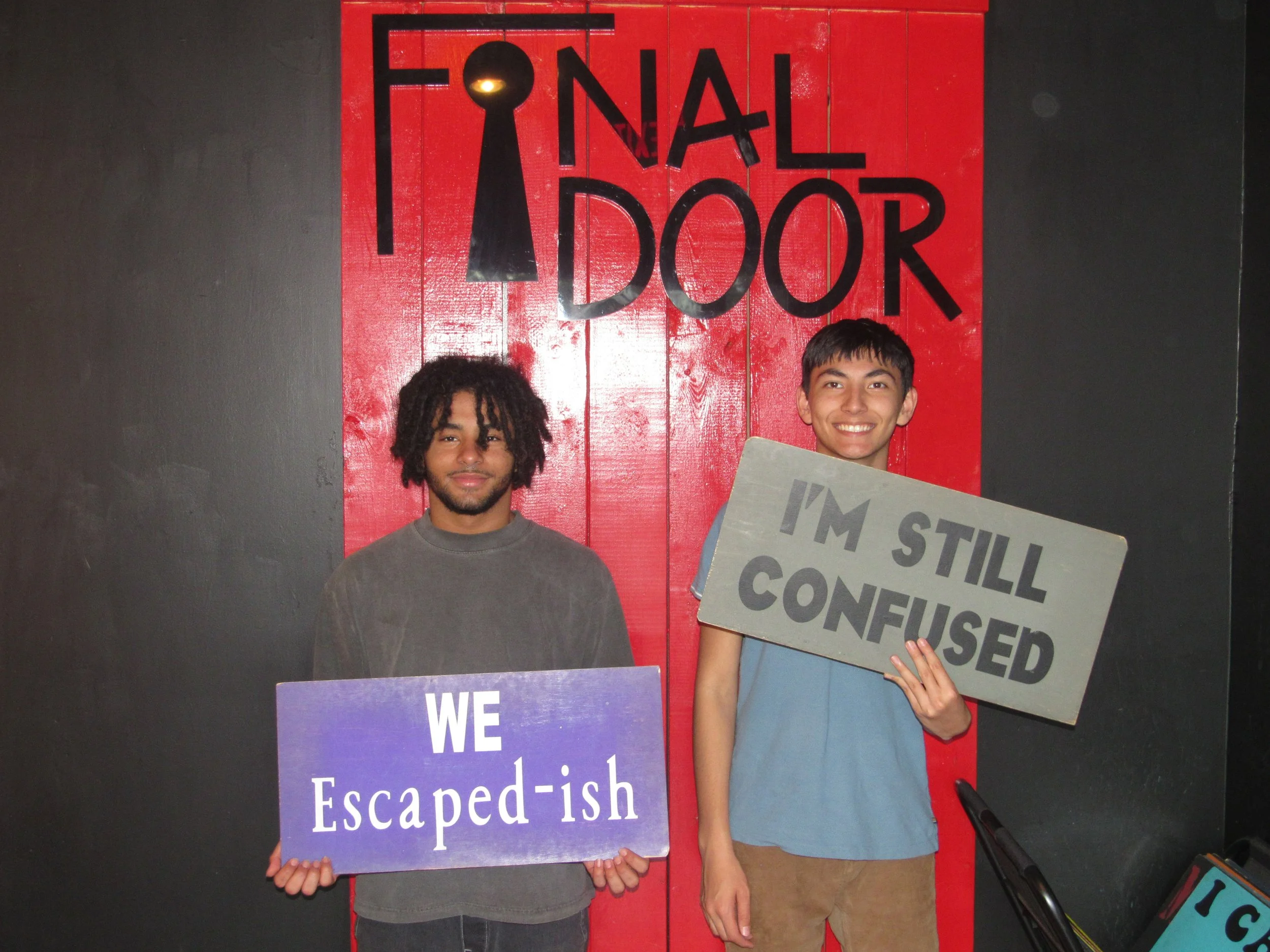 the-final-door-escape-room-columbia-sc-team-photos-12-09-23 (8).JPG