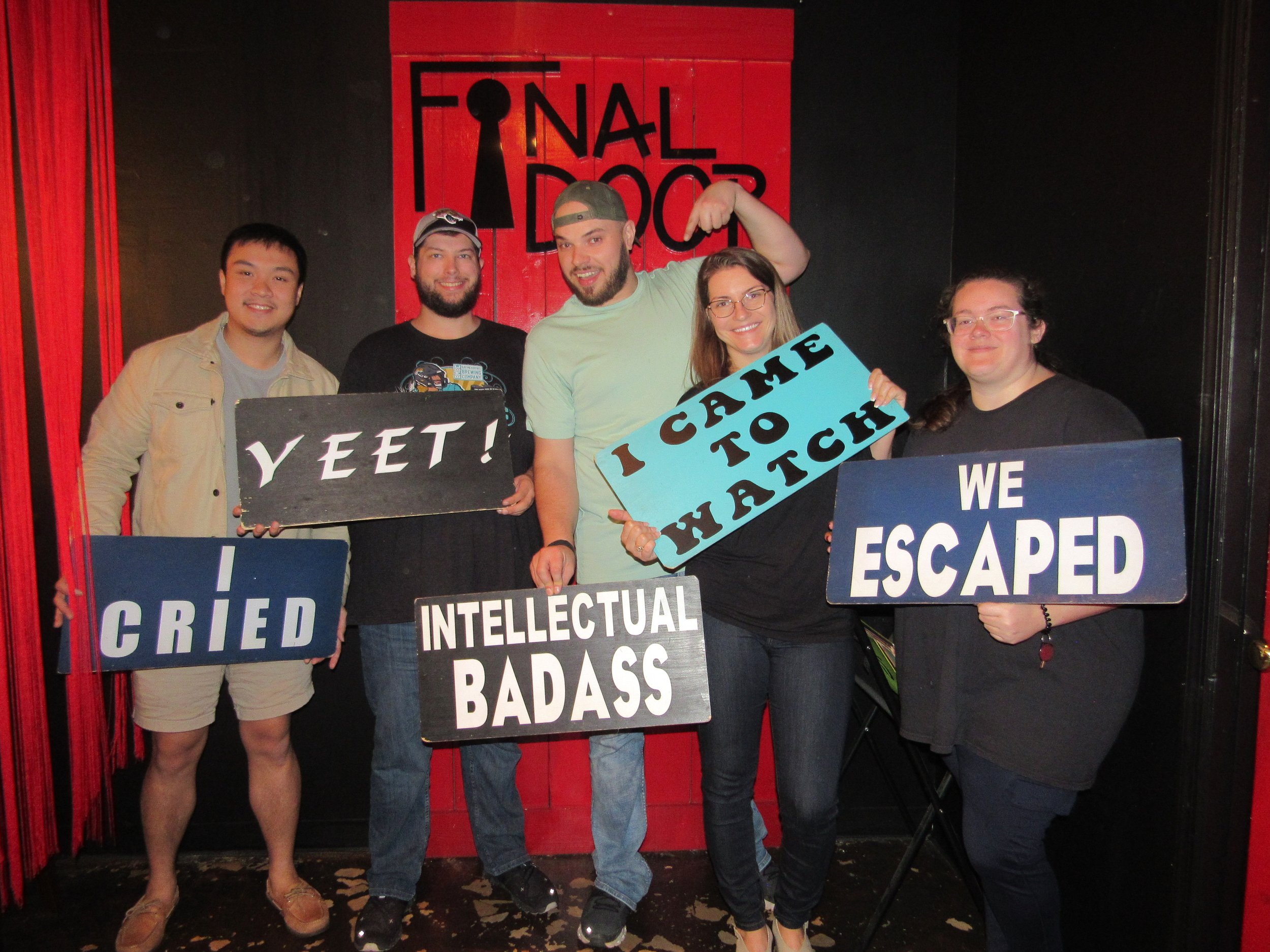 the-final-door-escape-room-columbia-sc-team-photos-12-10-23 (12).JPG
