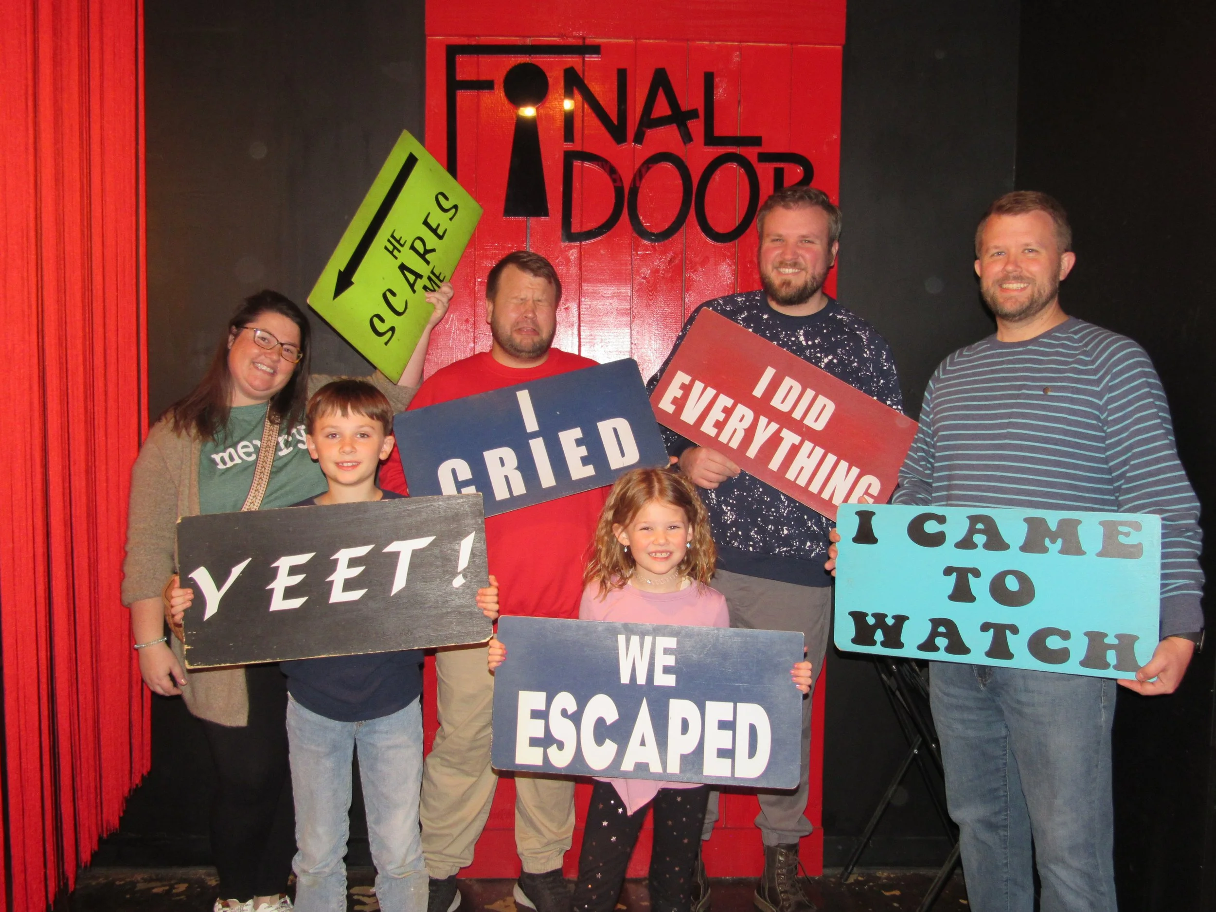 the-final-door-escape-room-columbia-sc-team-photos-12-15-23 (12).JPG
