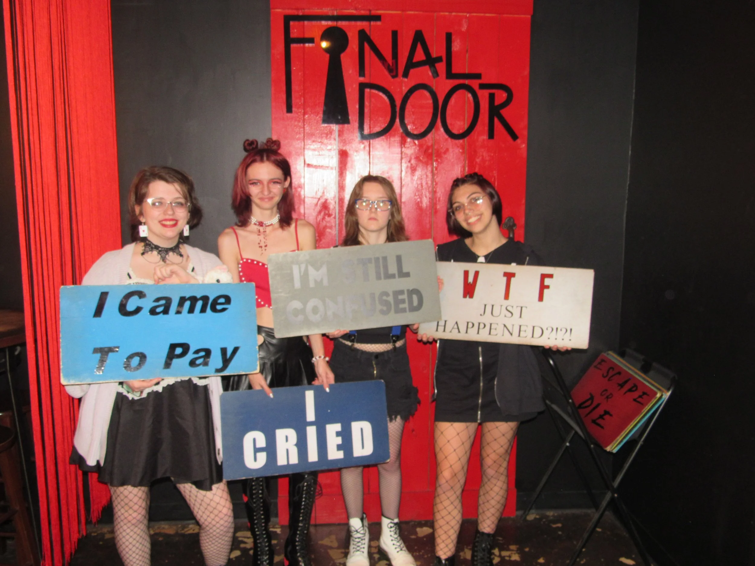the-final-door-escape-room-columbia-sc-team-photos-12-18-23 (10).JPG