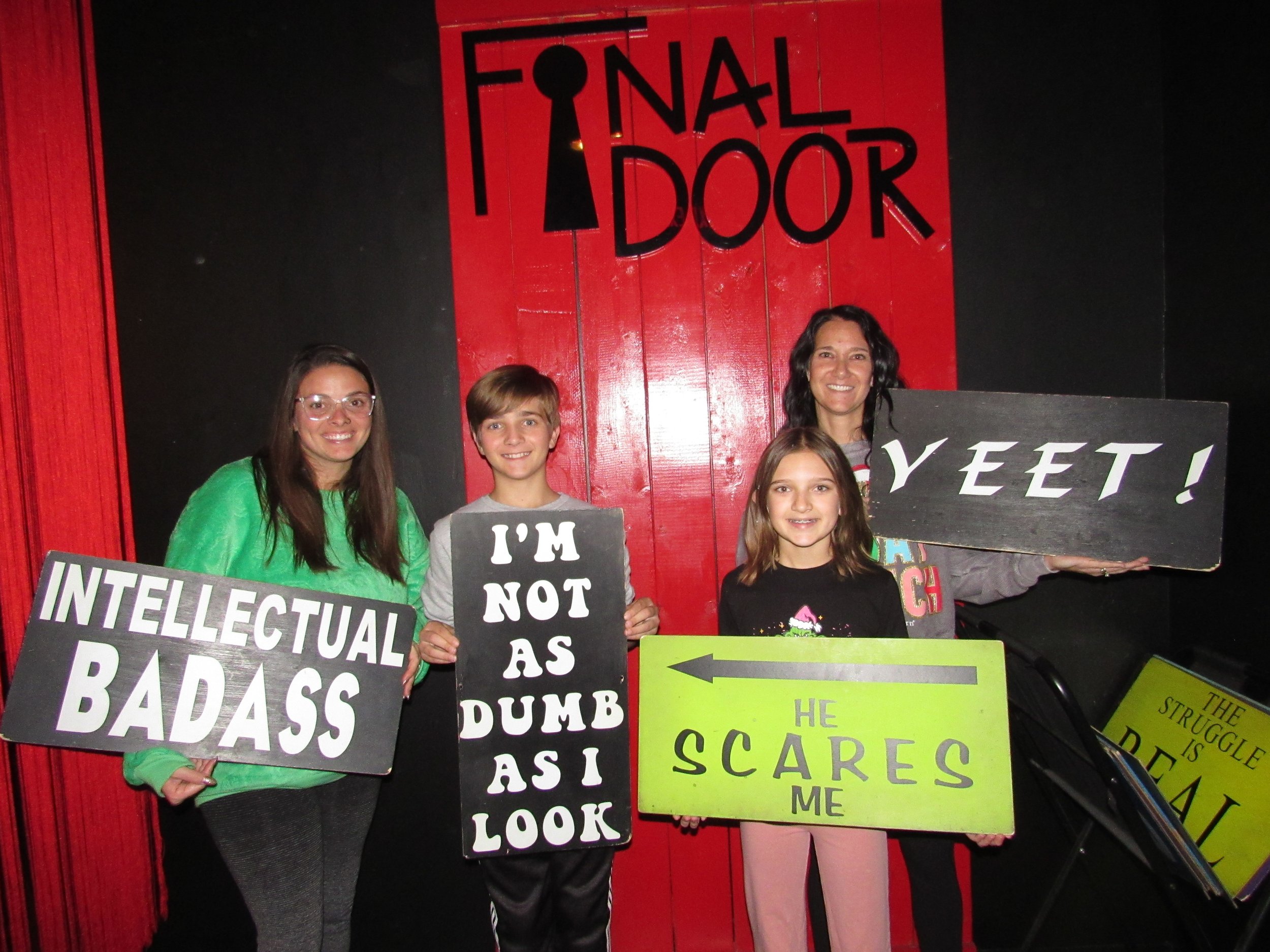 the-final-door-escape-room-columbia-sc-team-photos-12-21-23 (12).JPG