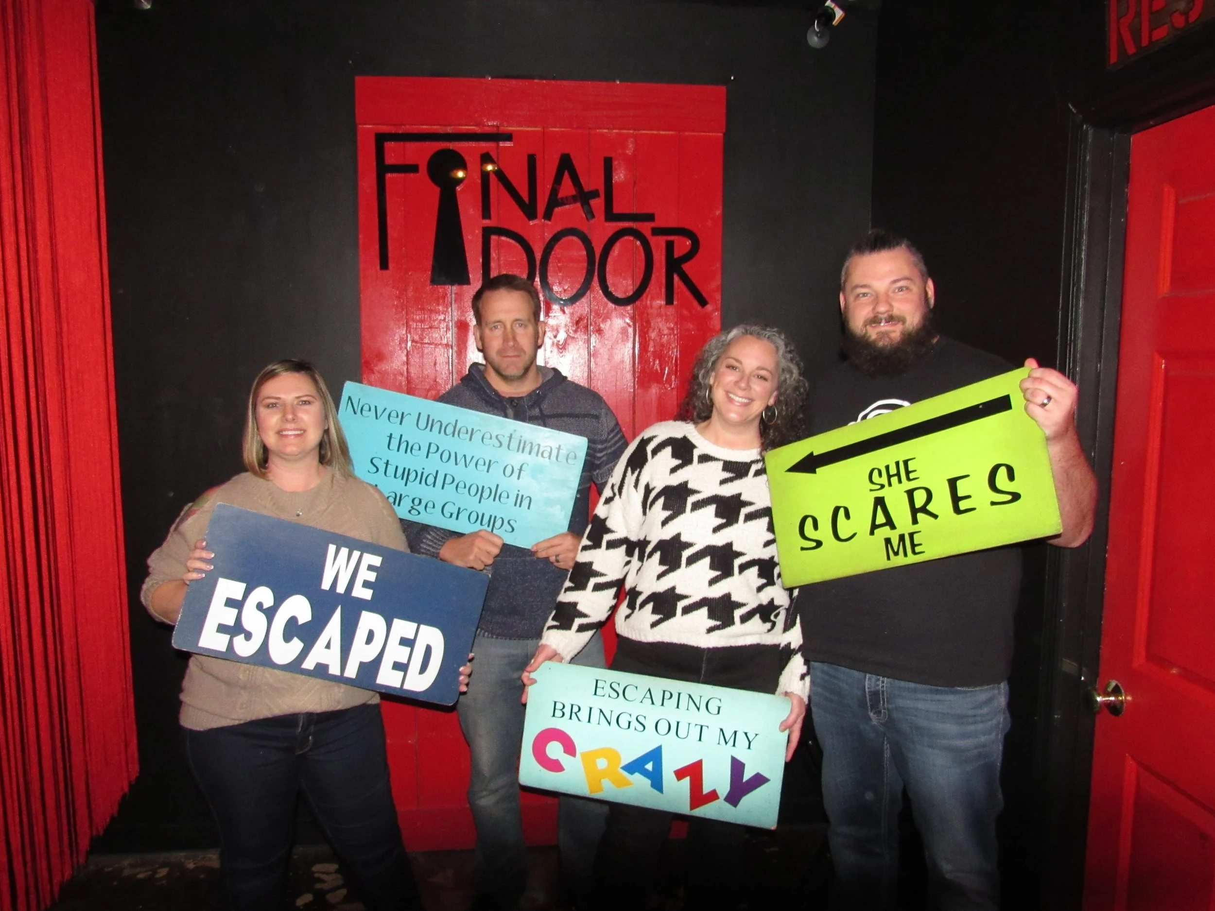 the-final-door-escape-room-columbia-sc-team-photos-12-22-23 (10).JPG