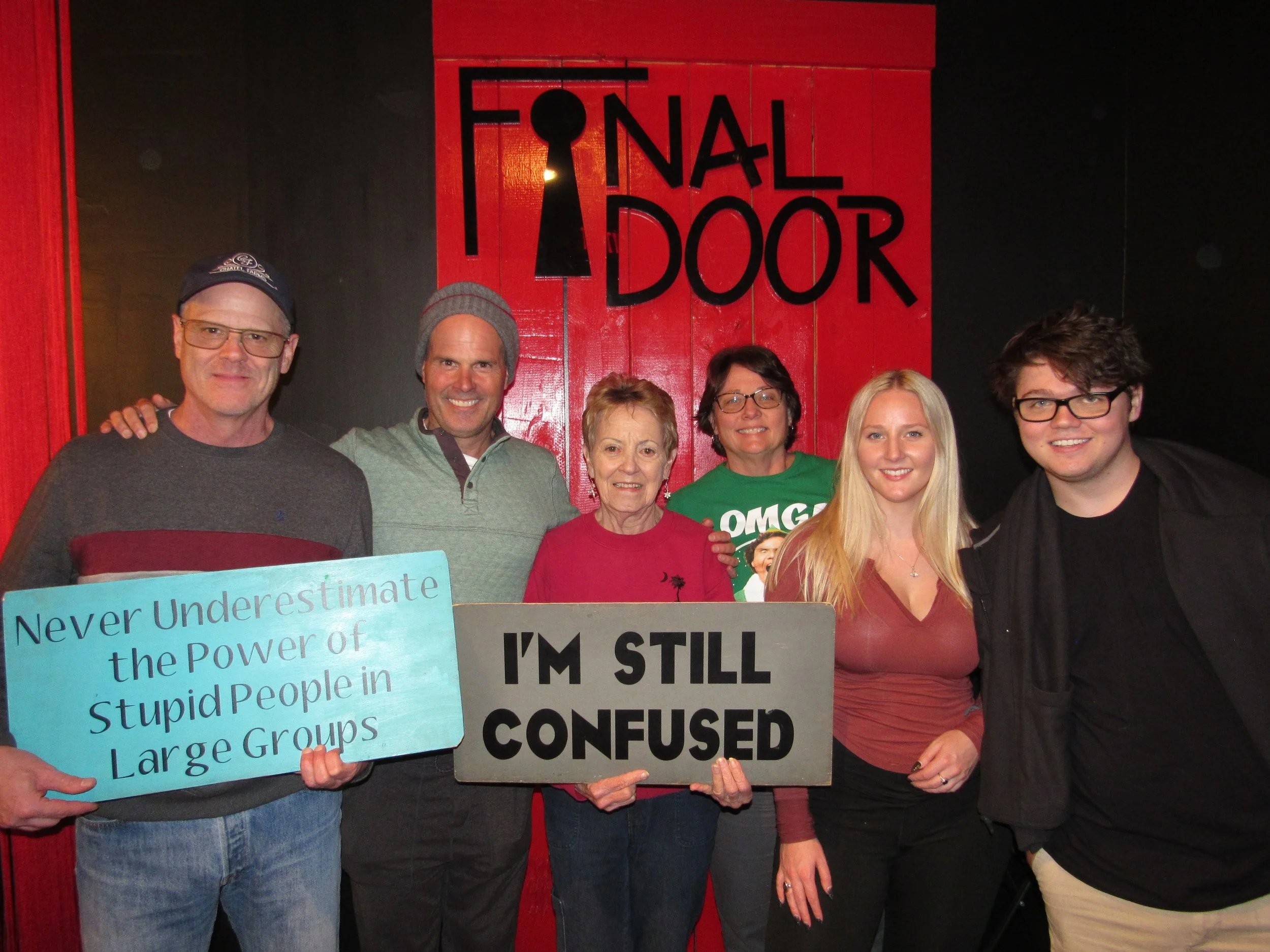 the-final-door-escape-room-columbia-sc-team-photos-12-23-23 (14).JPG