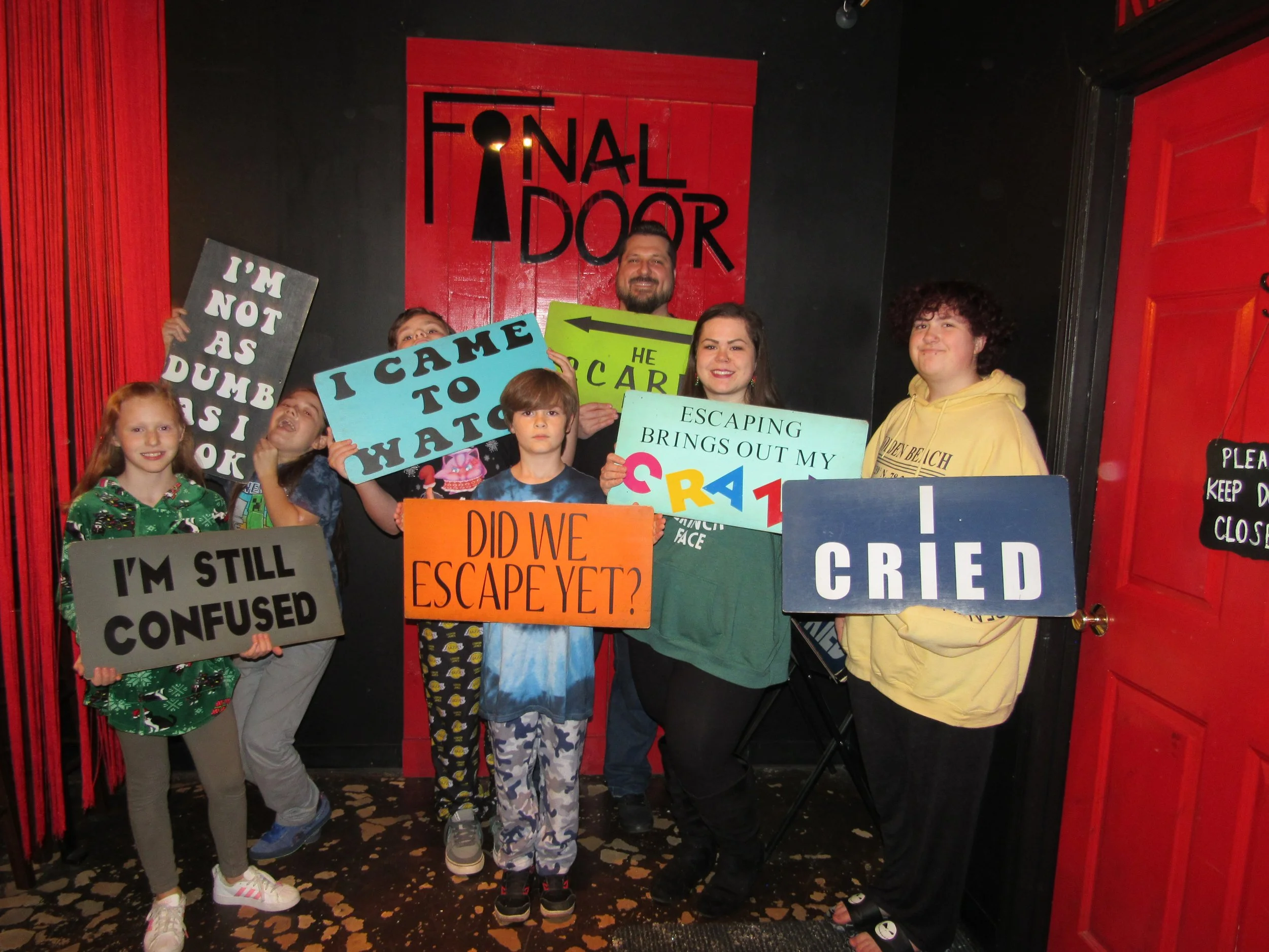 the-final-door-escape-room-columbia-sc-team-photos-12-23-23 (15).JPG