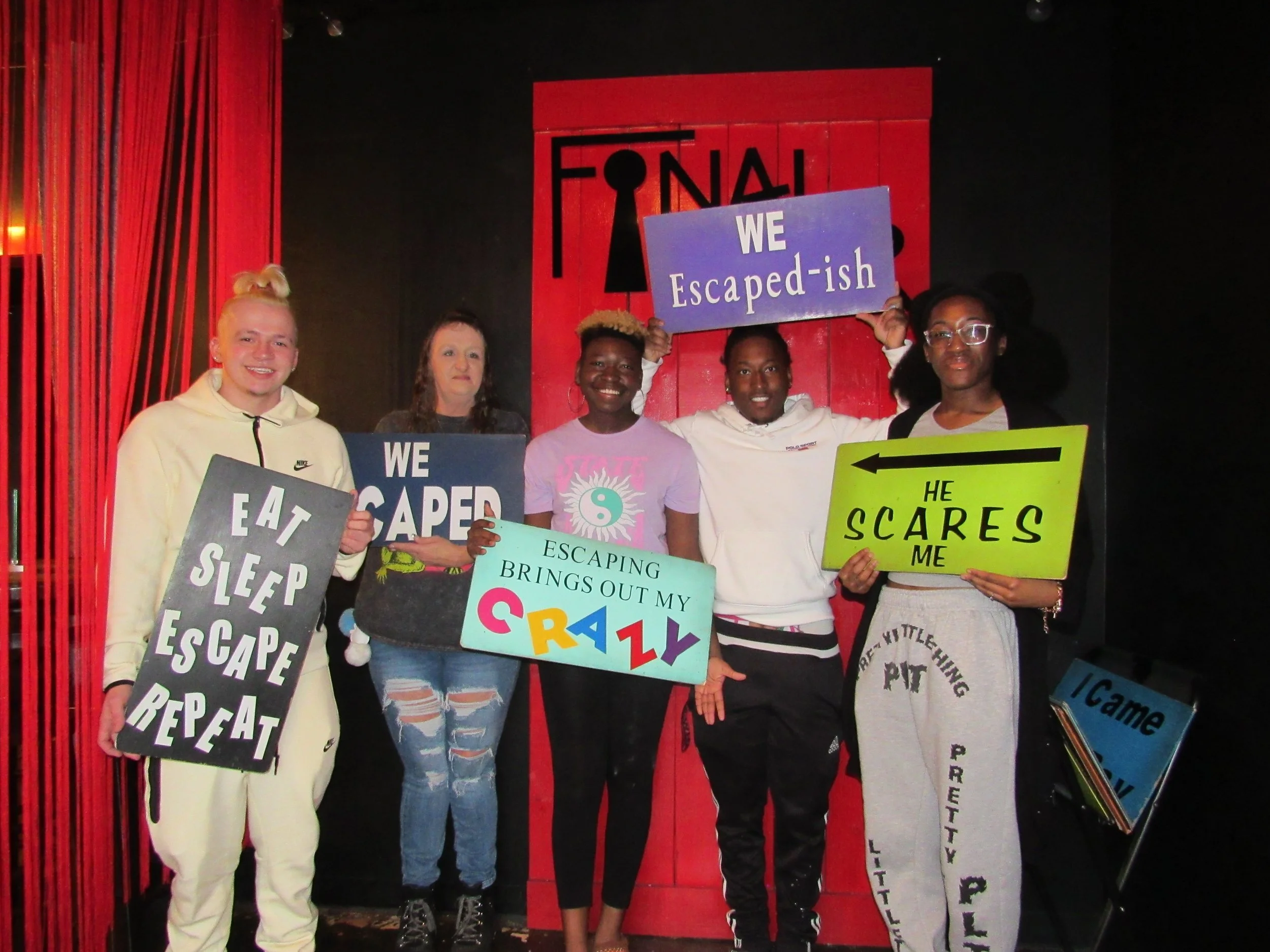 the-final-door-escape-room-columbia-sc-team-photos-12-26-23 (10).JPG