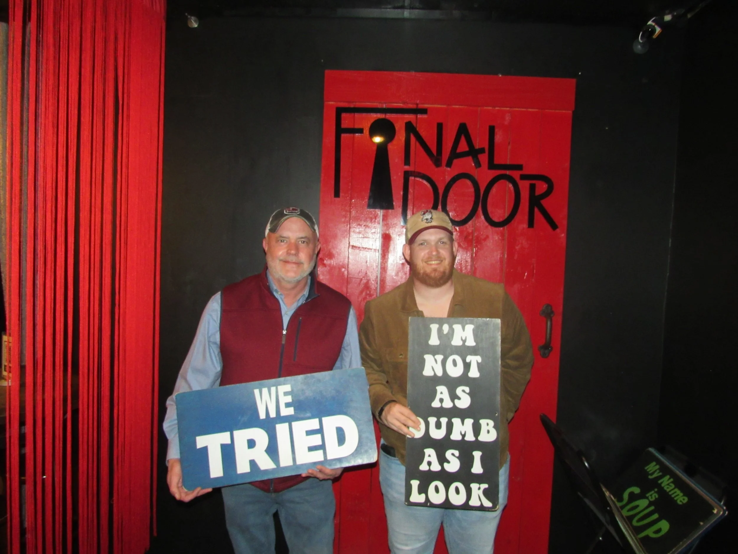 the-final-door-escape-room-columbia-sc-team-photos-12-26-23 (20).JPG