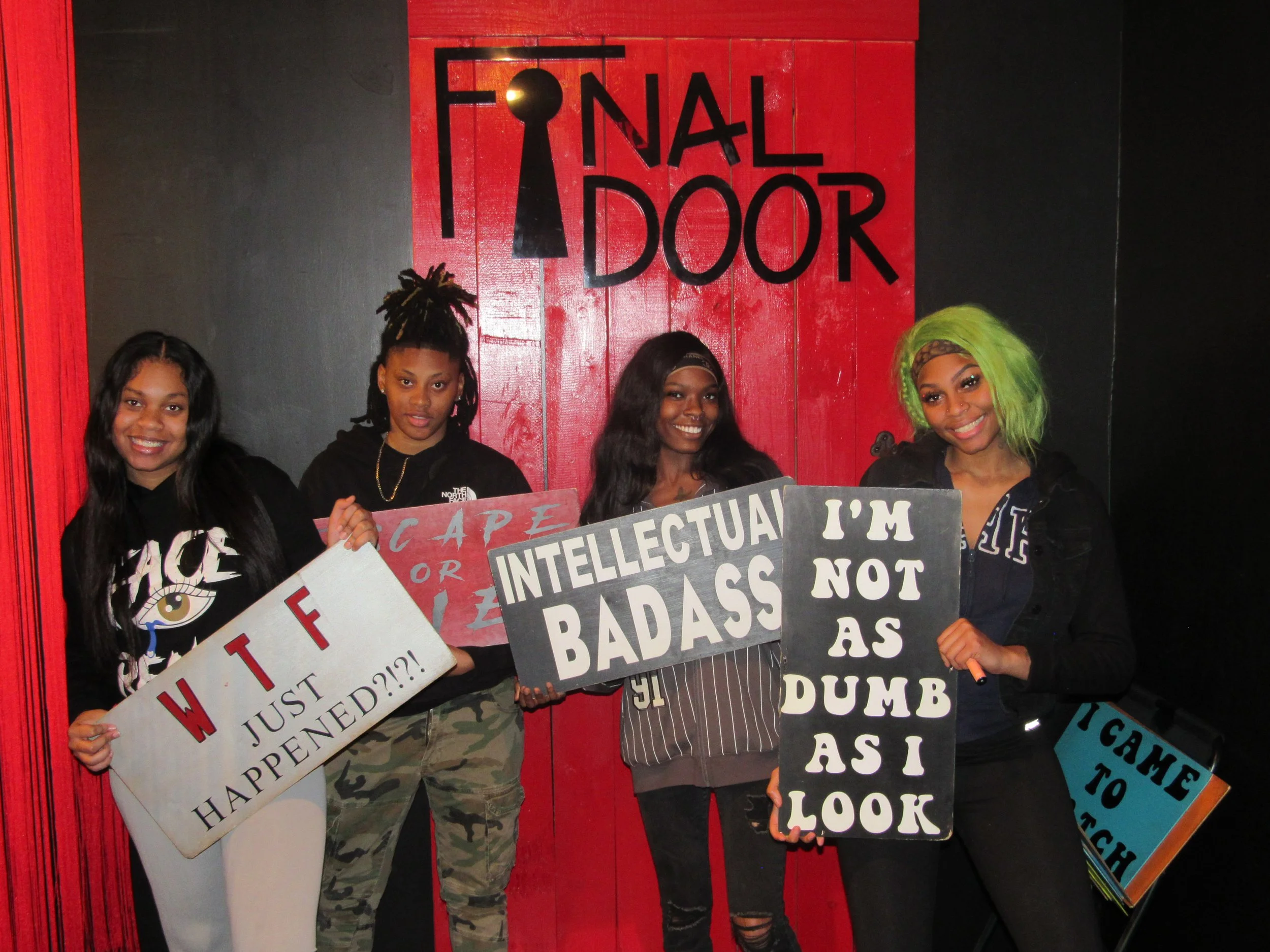 the-final-door-escape-room-columbia-sc-team-photos-12-27-23 (16).JPG