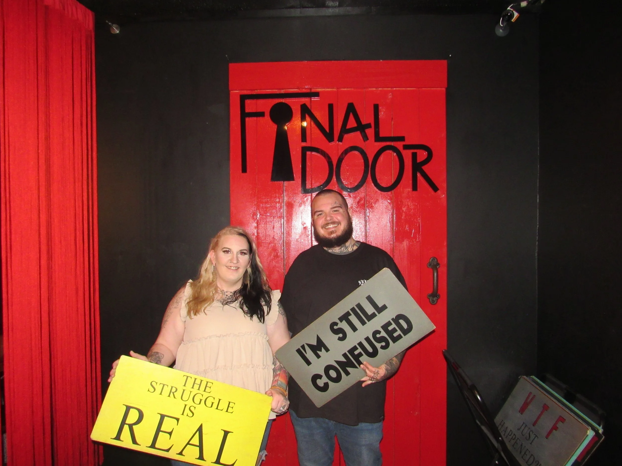 the-final-door-escape-room-columbia-sc-team-photos-12-28-23 (11).JPG