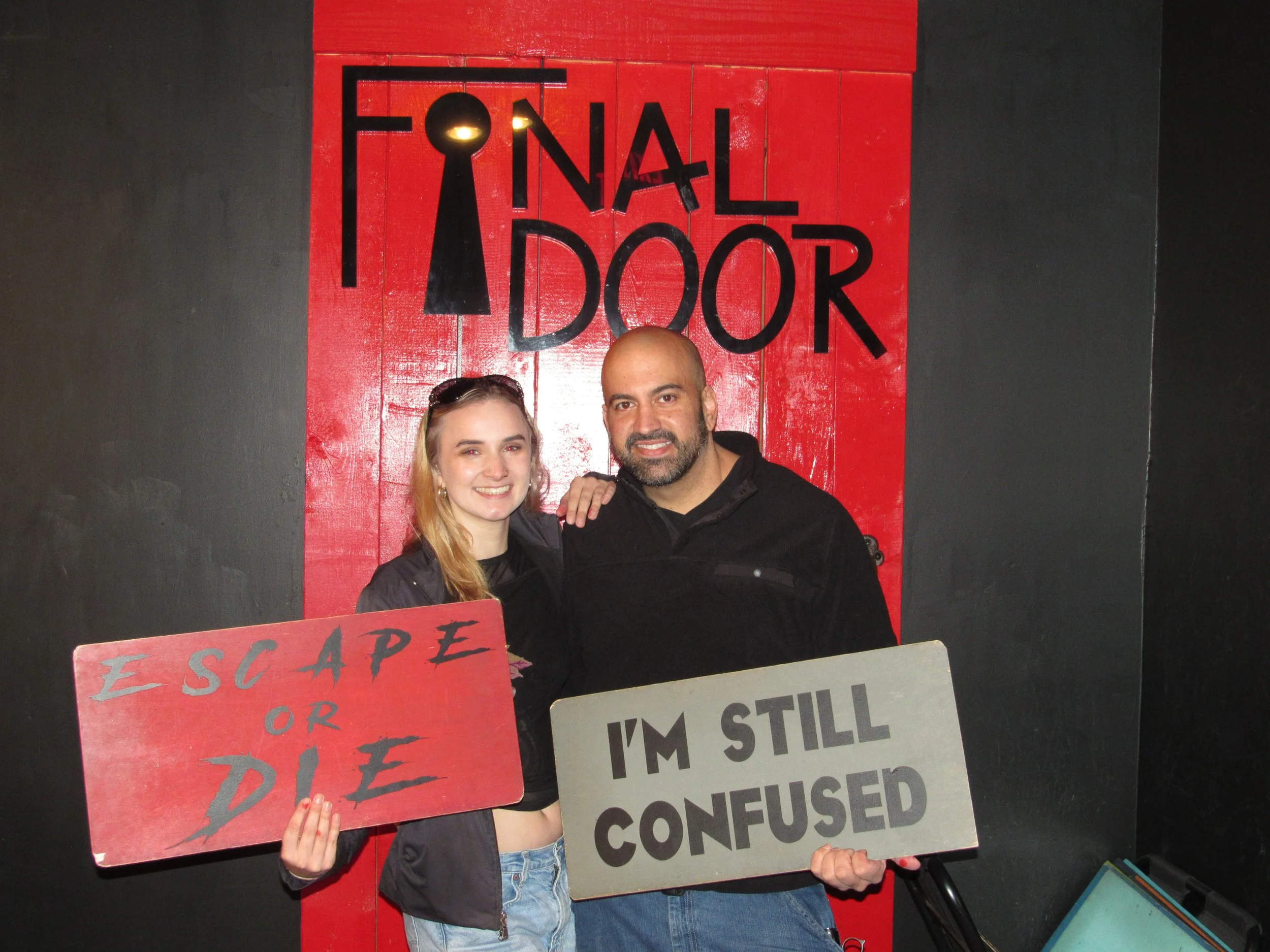 the-final-door-escape-room-columbia-sc-team-photos-01-04-24 (3).JPG