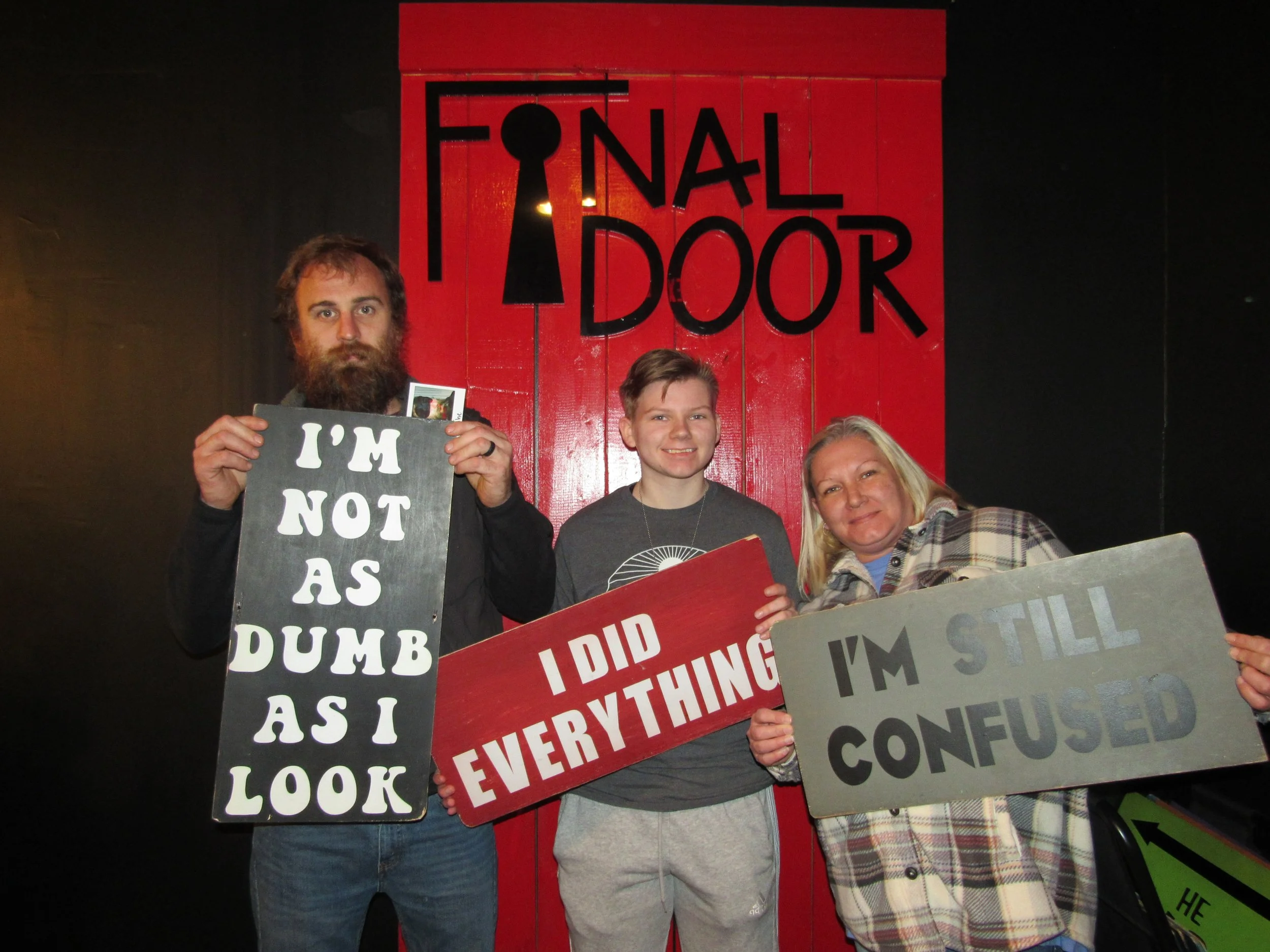 the-final-door-escape-room-columbia-sc-team-photos-01-05-24 (1).JPG