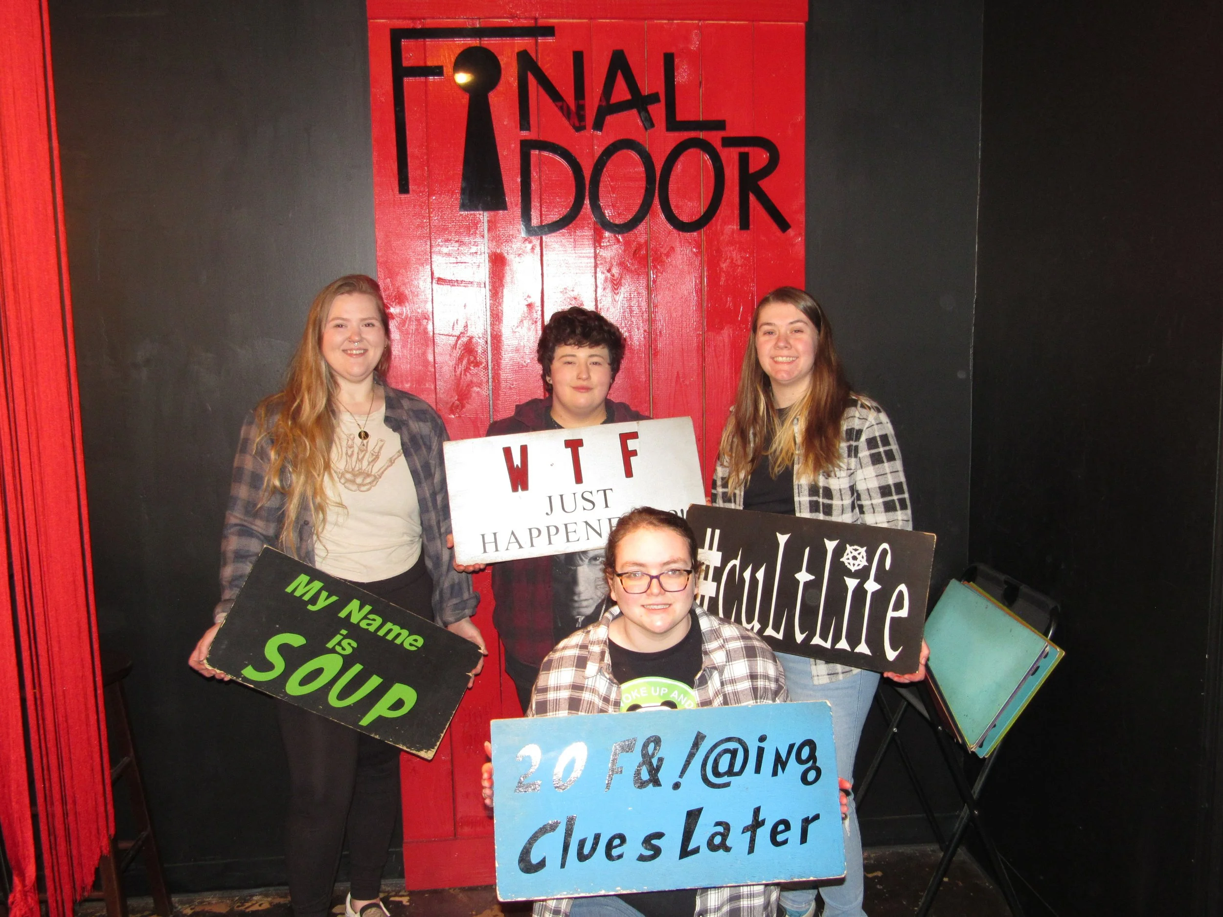 the-final-door-escape-room-columbia-sc-team-photos-01-06-24 (1).JPG