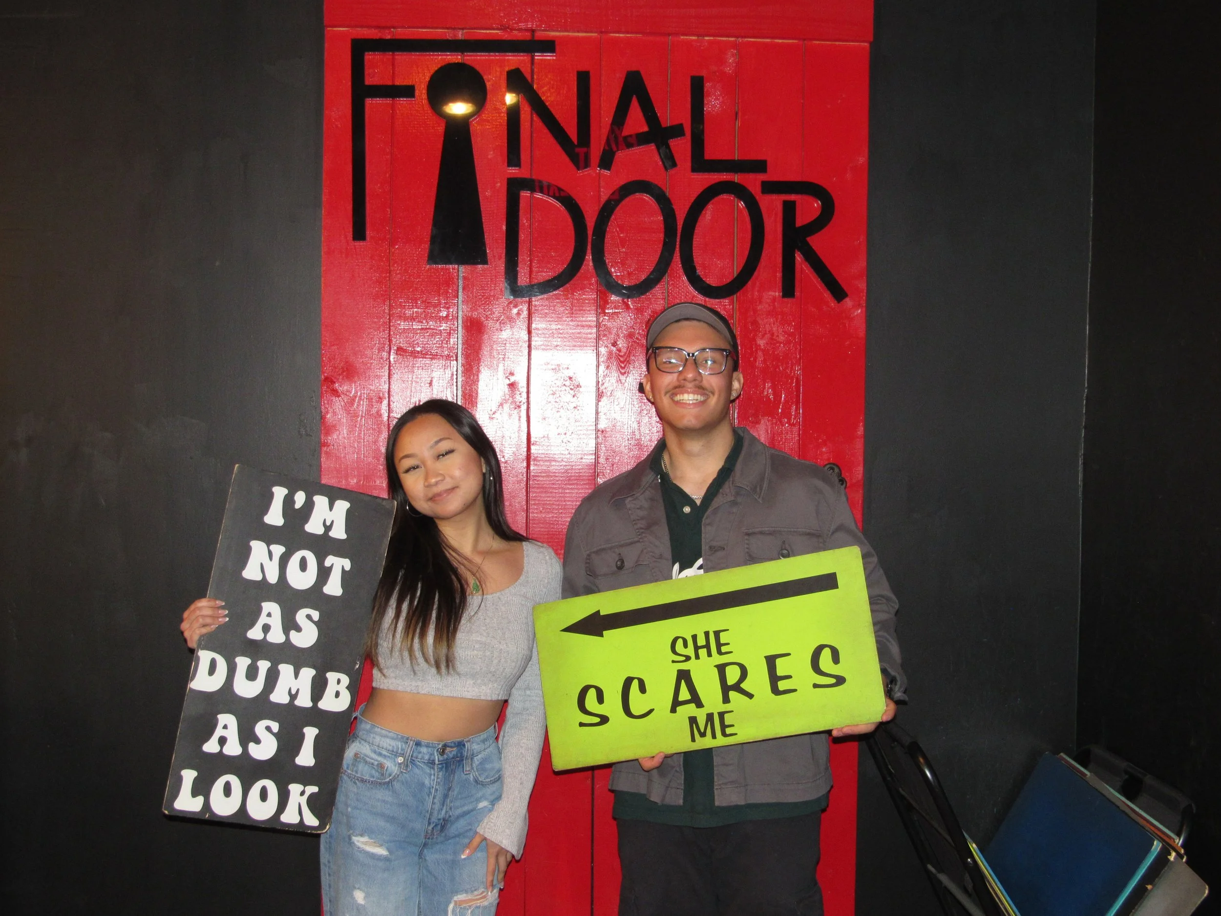 the-final-door-escape-room-columbia-sc-team-photos-01-06-24 (17).JPG