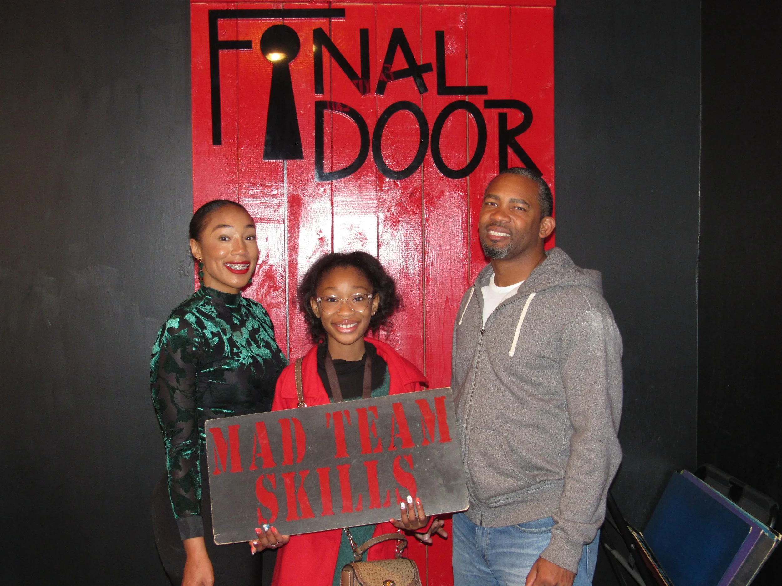the-final-door-escape-room-columbia-sc-team-photos-01-06-24 (24).JPG