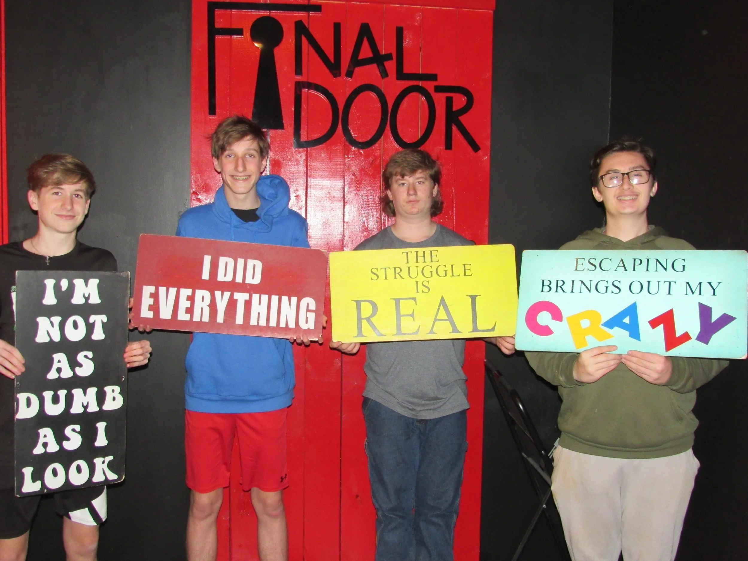 the-final-door-escape-room-columbia-sc-team-photos-01-12-24 (4).JPG