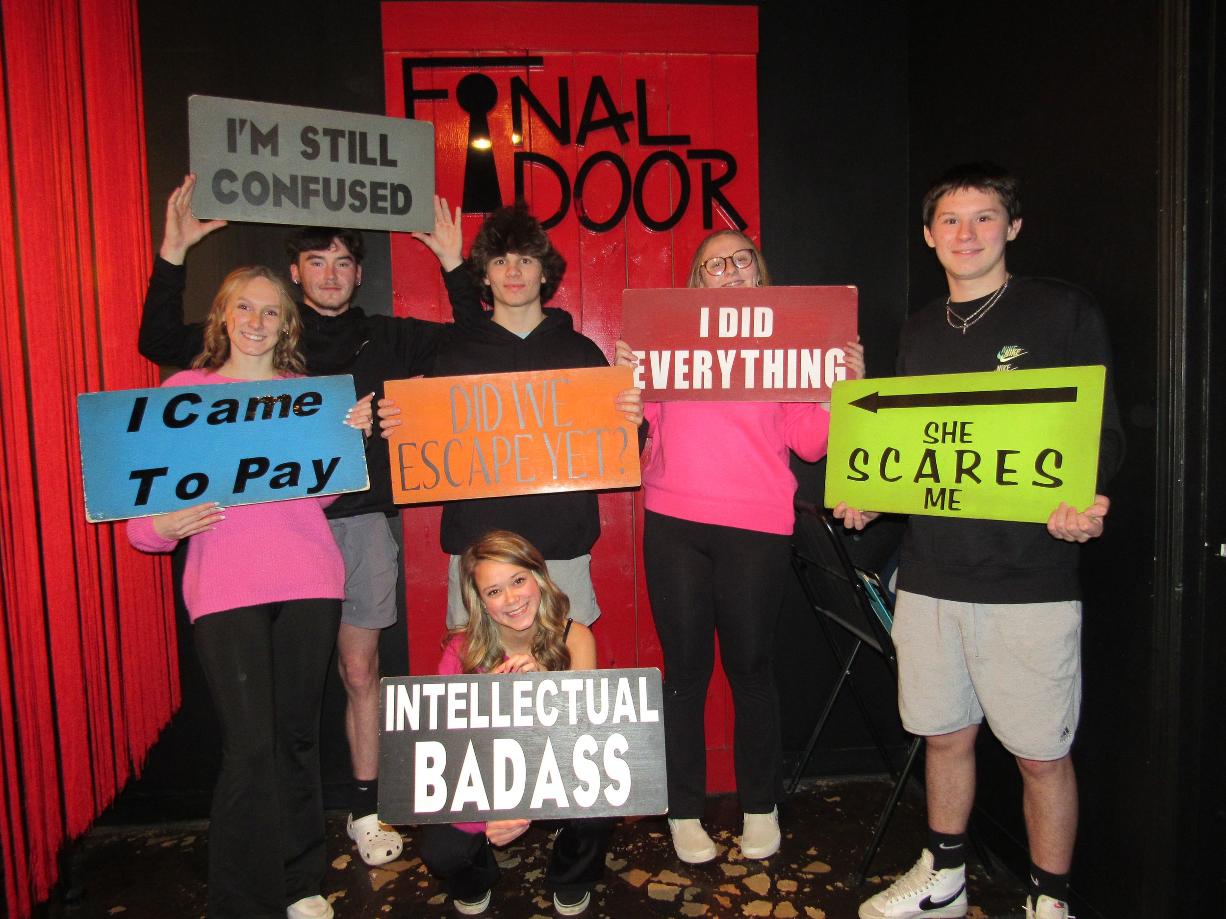 the-final-door-escape-room-columbia-sc-team-photos-01-20-24 (18).JPG