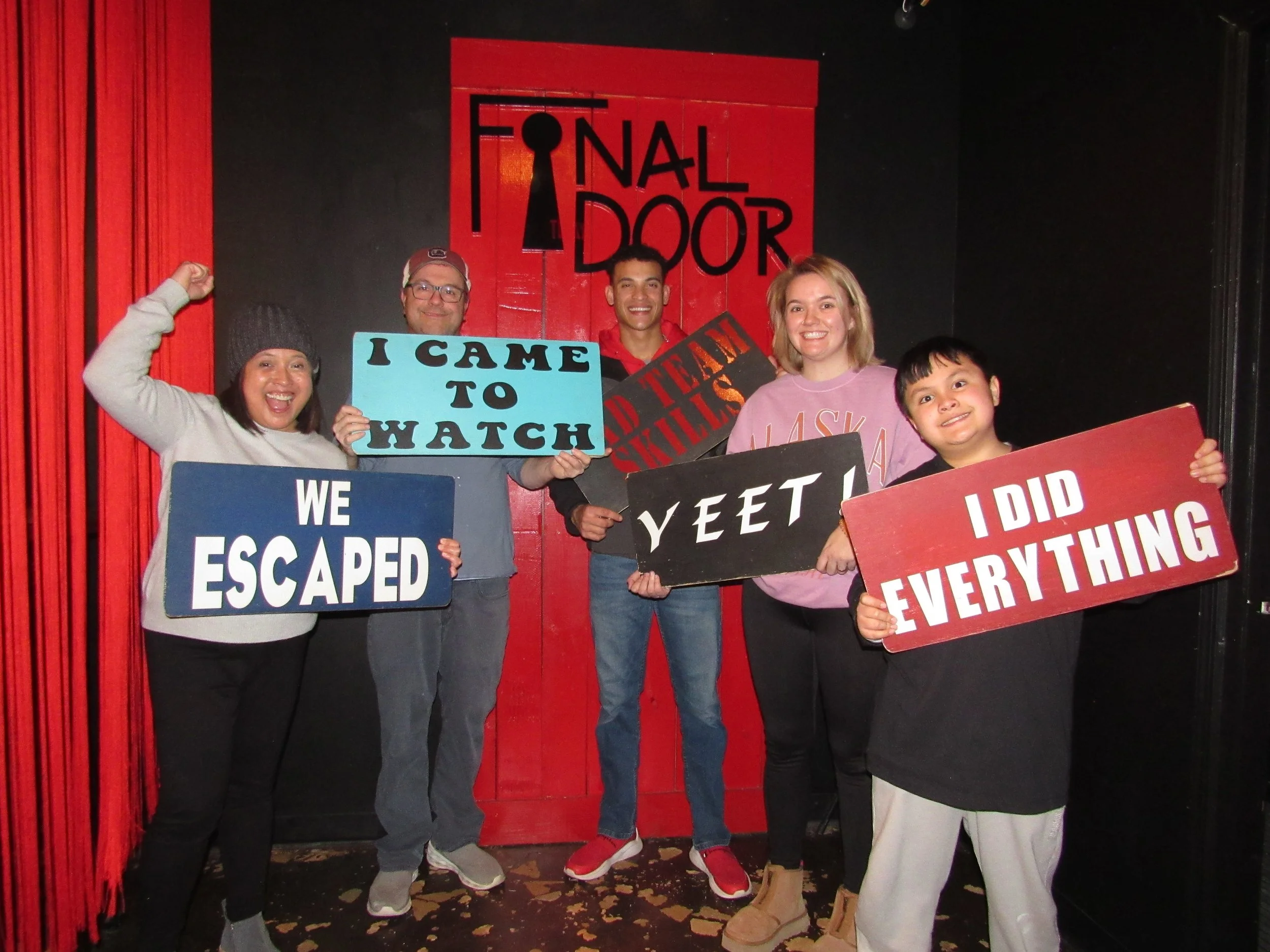 the-final-door-escape-room-columbia-sc-team-photos-01-20-24 (23).JPG