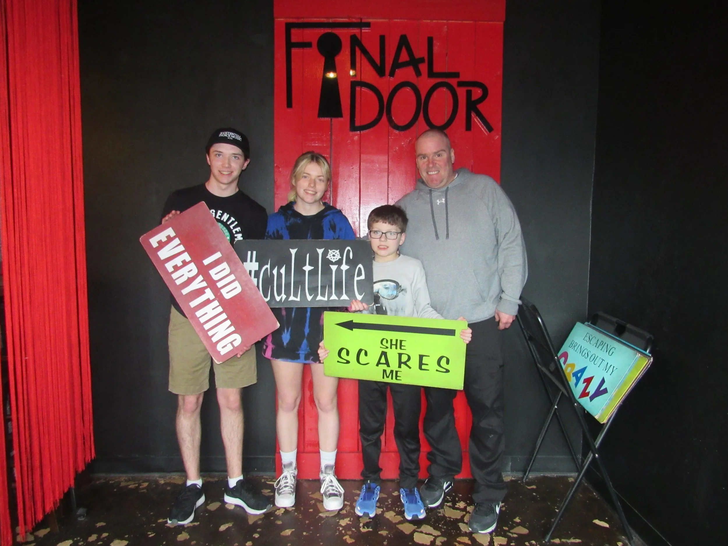 the-final-door-escape-room-columbia-sc-team-photos-02-17-24 (3).JPG