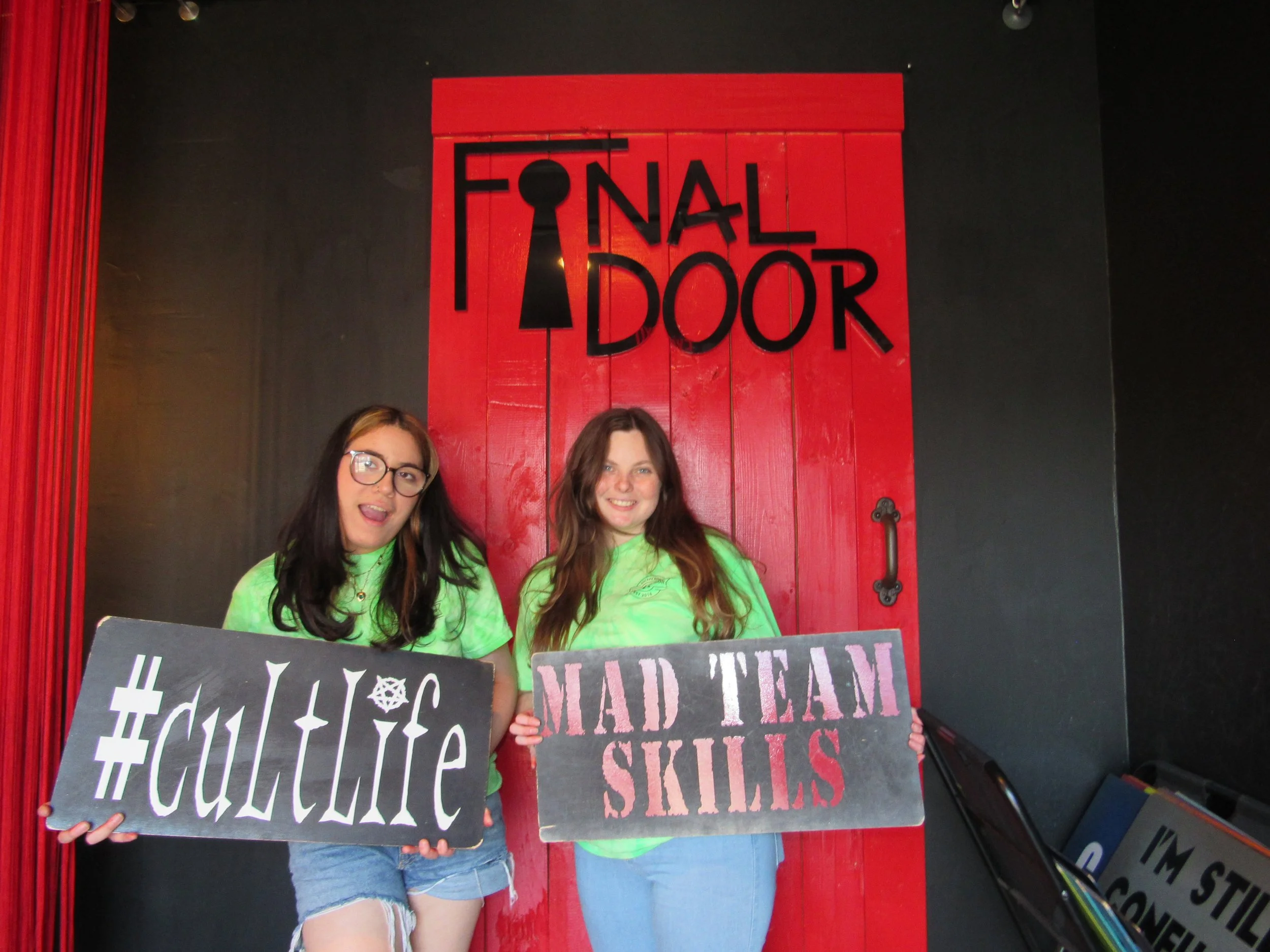 the-final-door-escape-room-columbia-sc-team-photos-03-04-24 (2).JPG