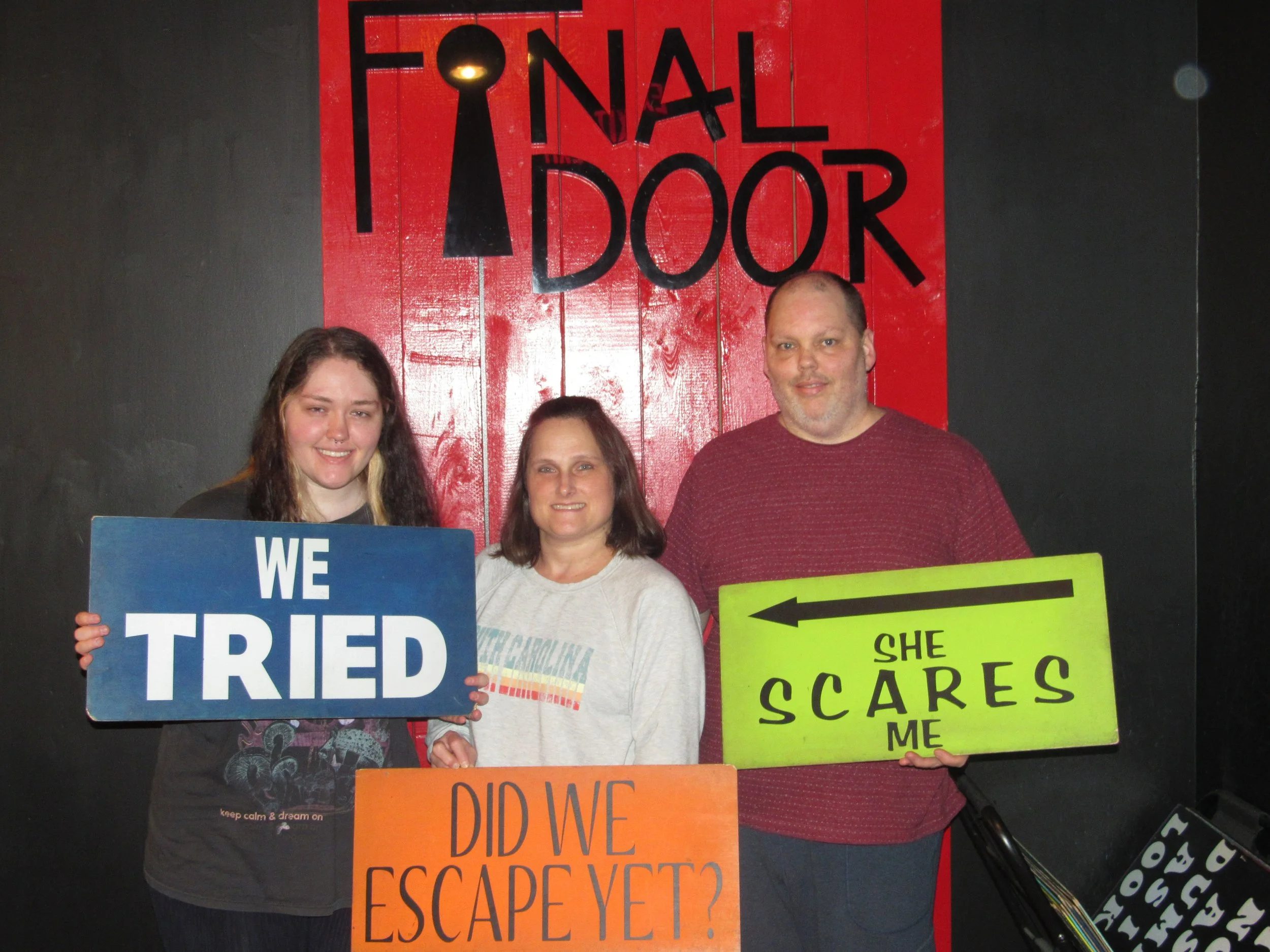 the-final-door-escape-room-columbia-sc-team-photos-03-08-24 (6).JPG