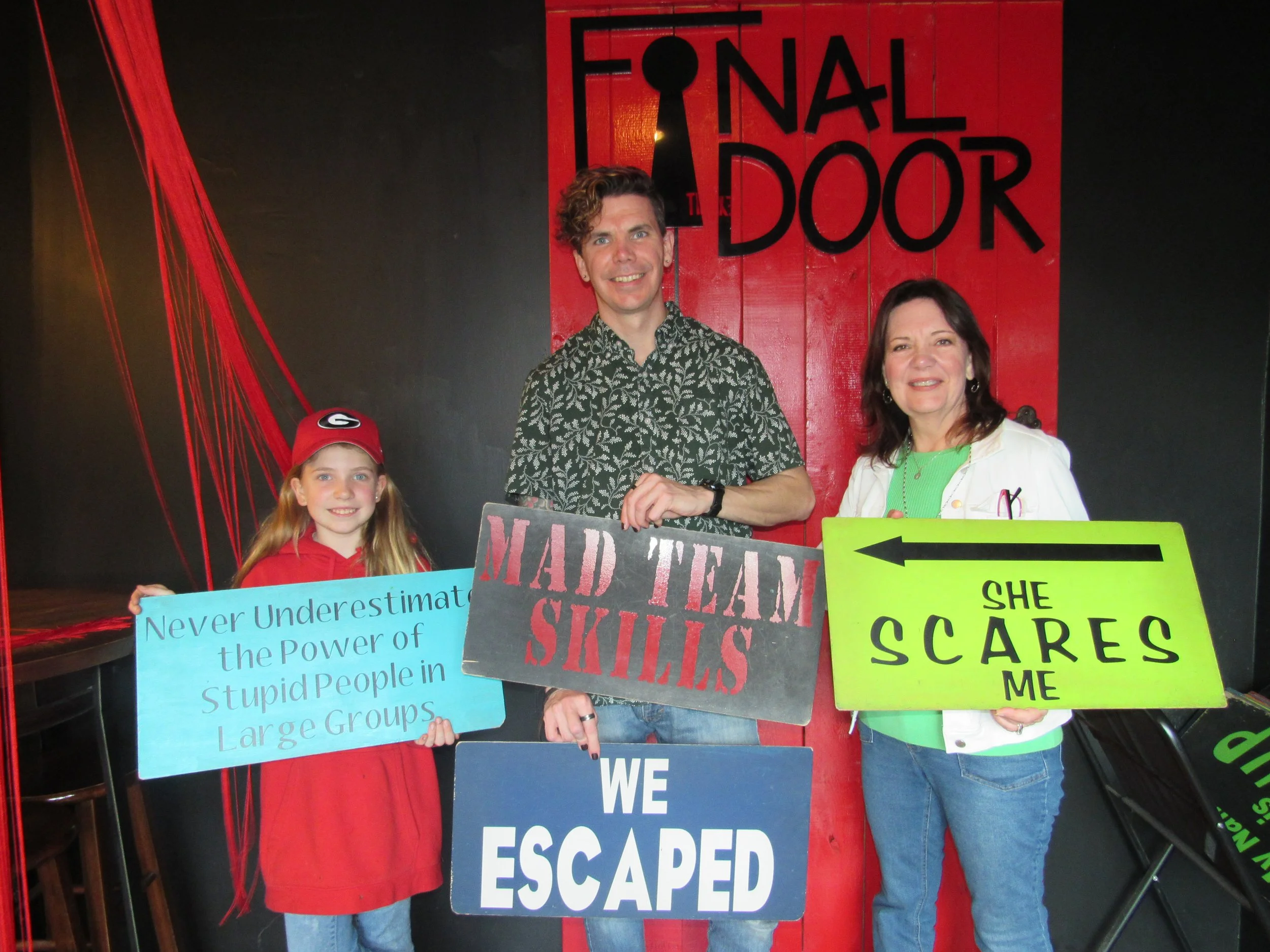 the-final-door-escape-room-columbia-sc-team-photos-03-09-24 (8).JPG