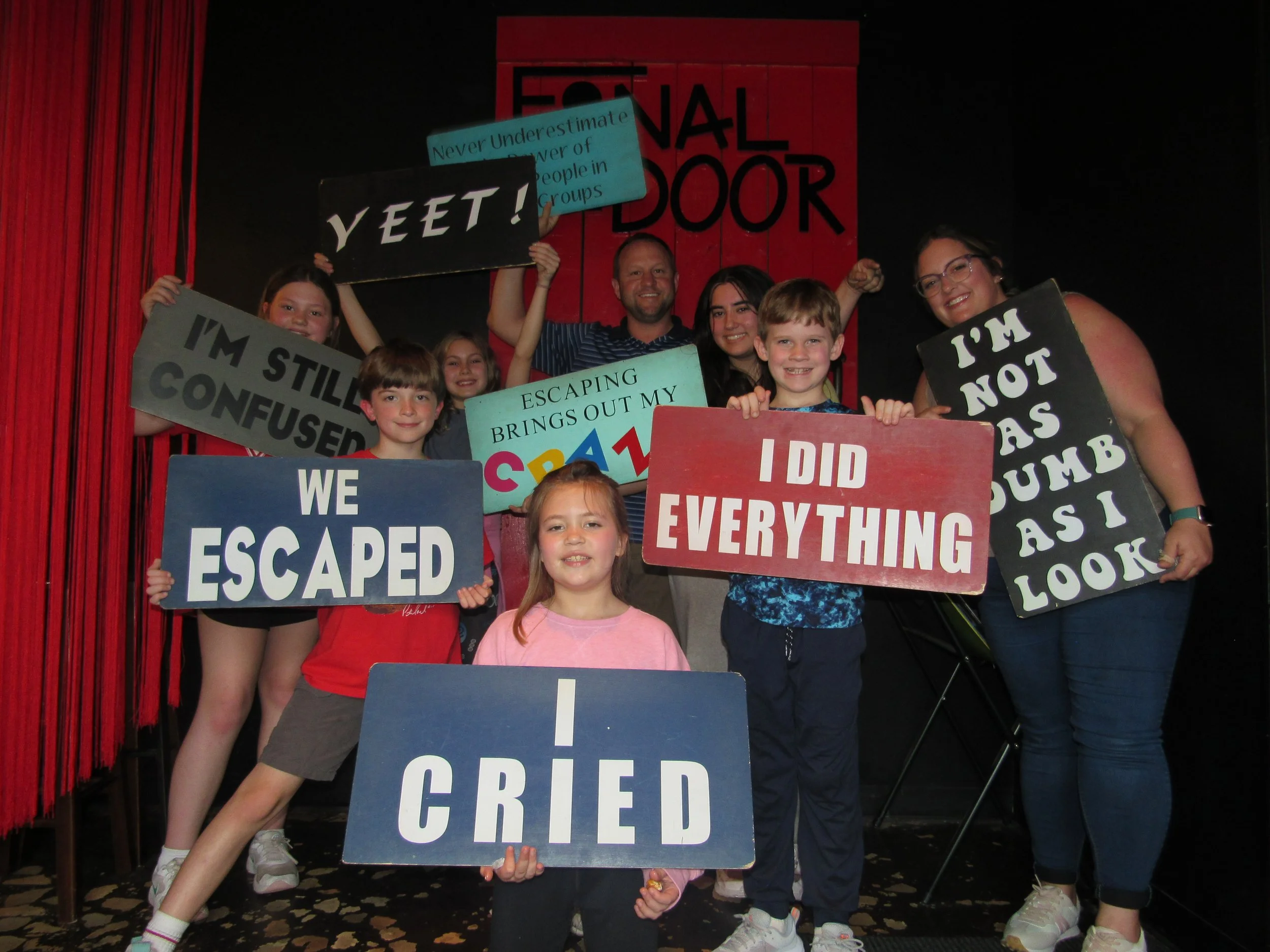 the-final-door-escape-room-columbia-sc-team-photos-03-09-24 (17).JPG