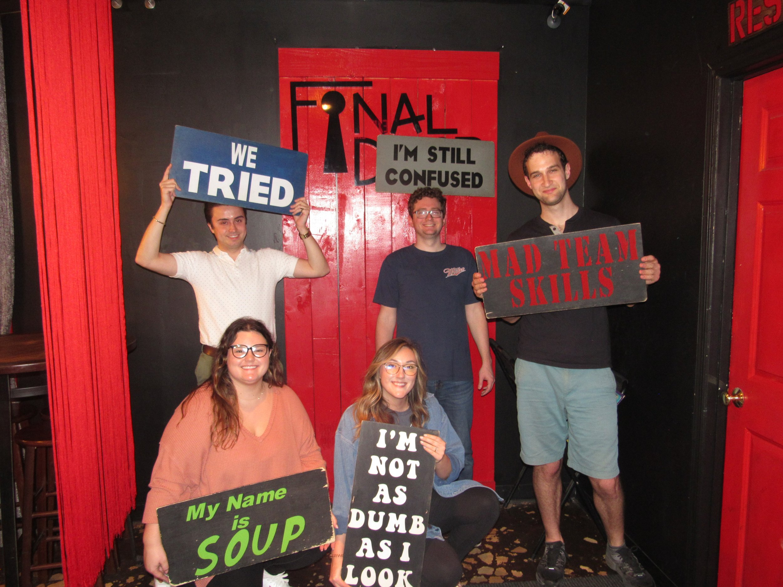 the-final-door-escape-room-columbia-sc-team-photos-03-09-24 (22).JPG