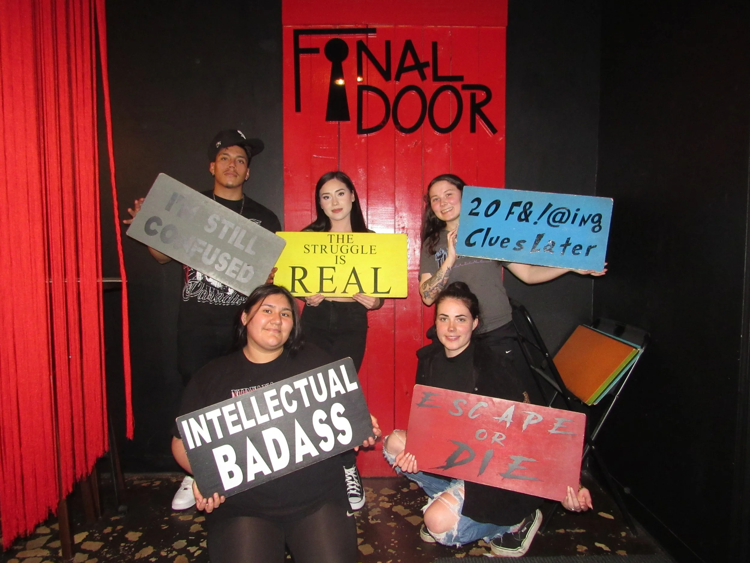 the-final-door-escape-room-columbia-sc-team-photos-03-09-24 (24).JPG