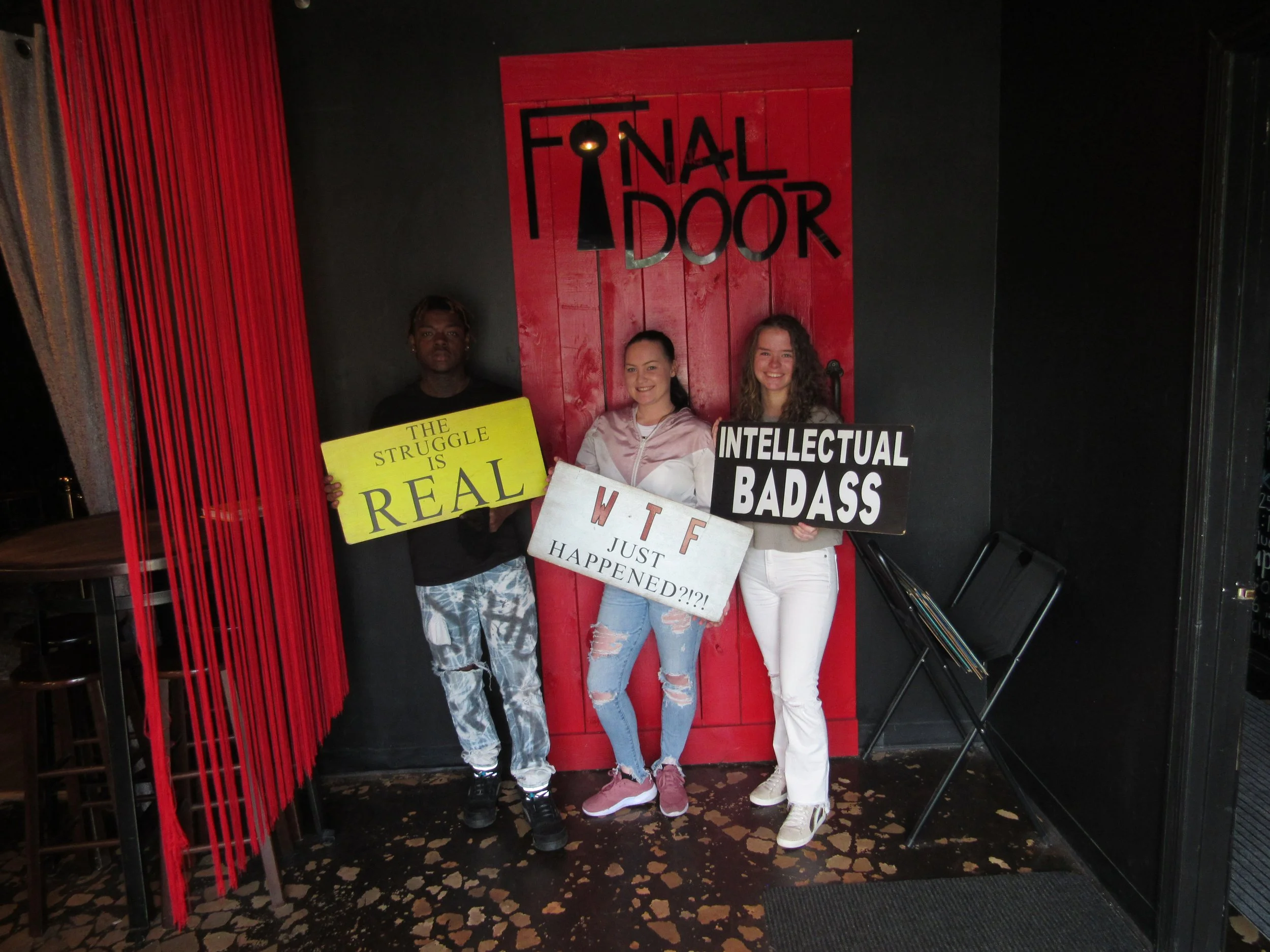 the-final-door-escape-room-columbia-sc-team-photos-03-17-24 (6).JPG