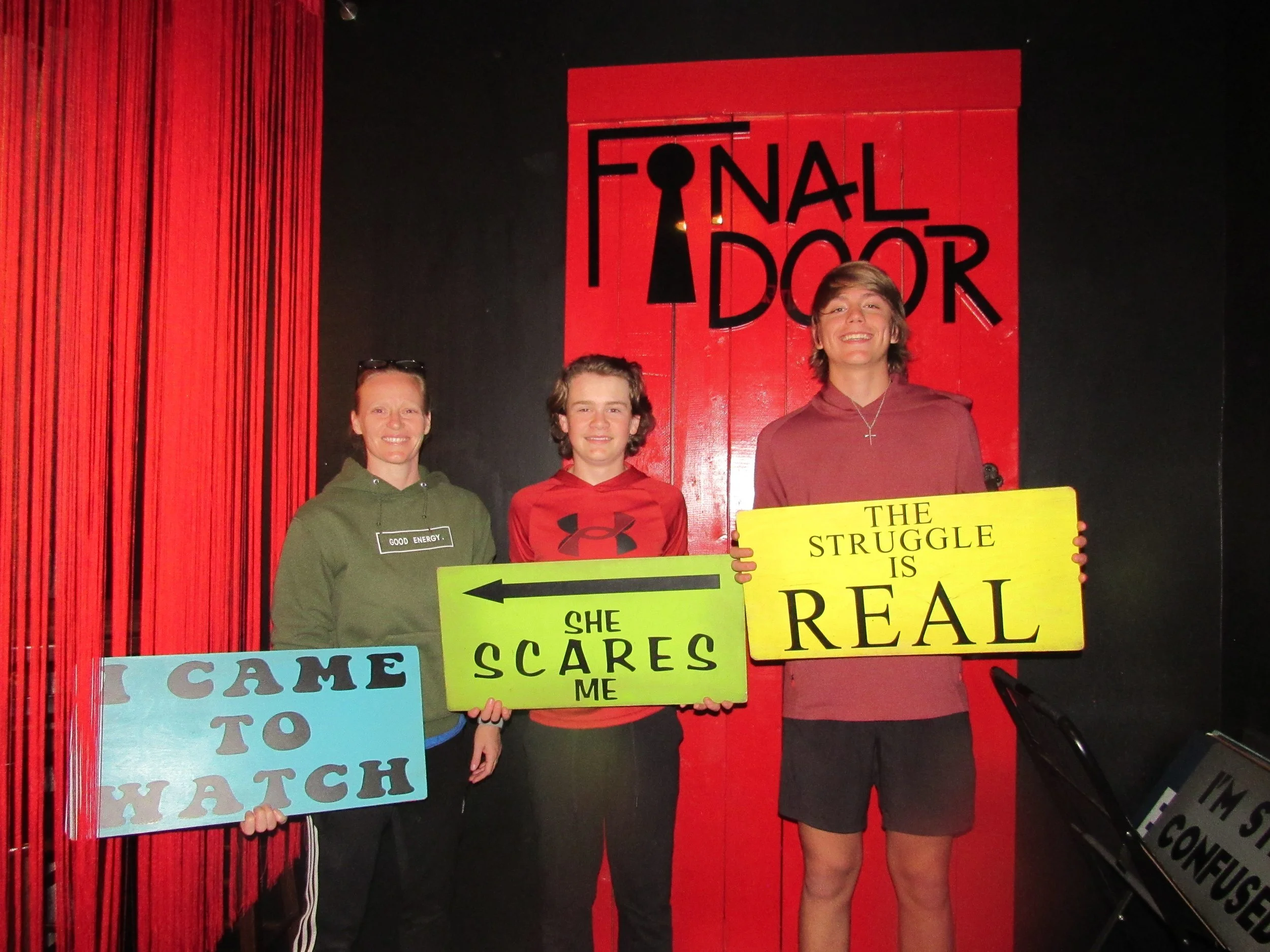 the-final-door-escape-room-columbia-sc-team-photos-03-23-24 (1).JPG