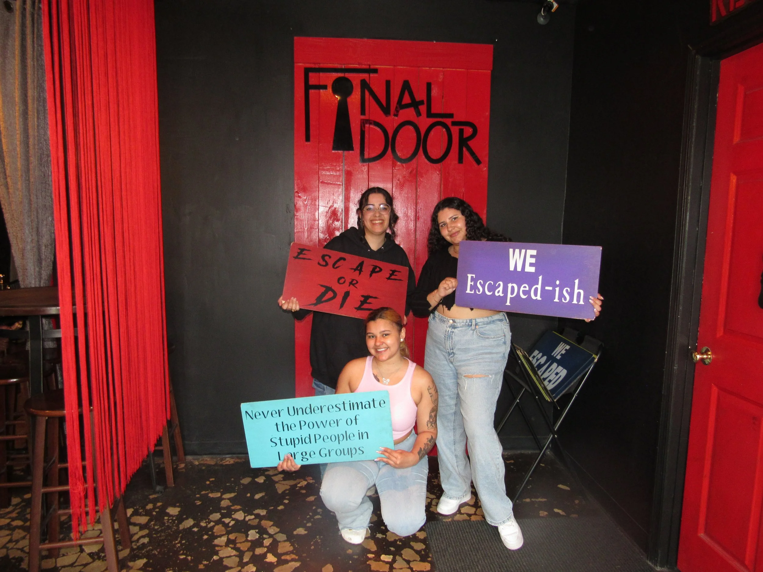 the-final-door-escape-room-columbia-sc-team-photos-03-23-24 (11).JPG
