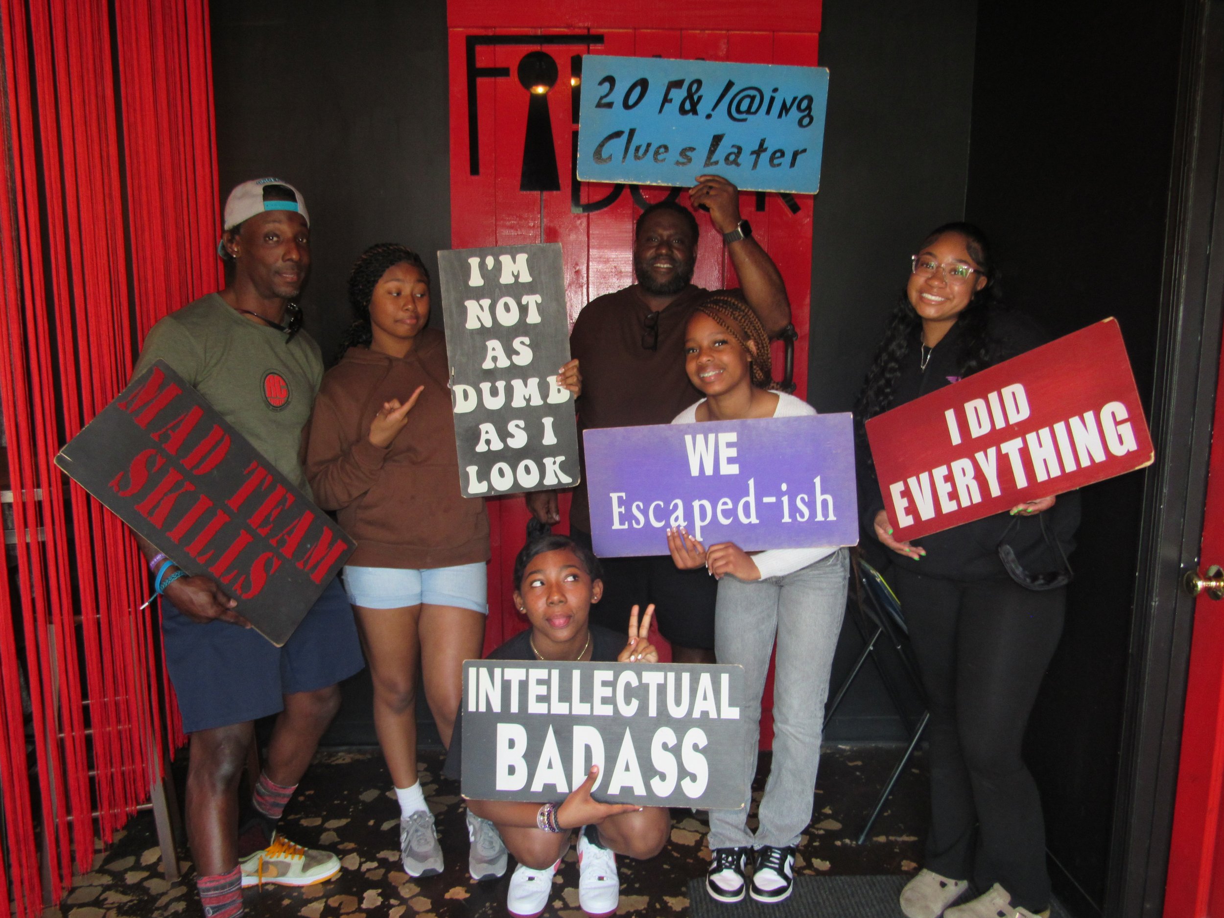 the-final-door-escape-room-columbia-sc-team-photos-04-01-24 (11).JPG